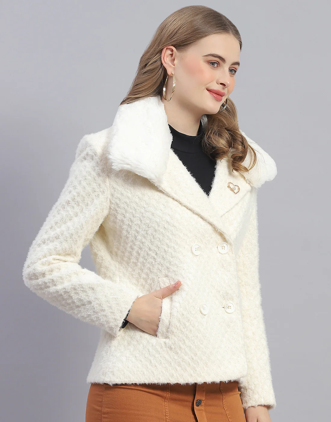 Women Off White Solid Lapel Collar Full Sleeve Coat - Image 4