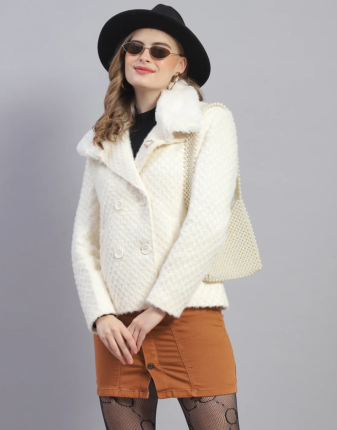 Women Off White Solid Lapel Collar Full Sleeve Coat - Image 6