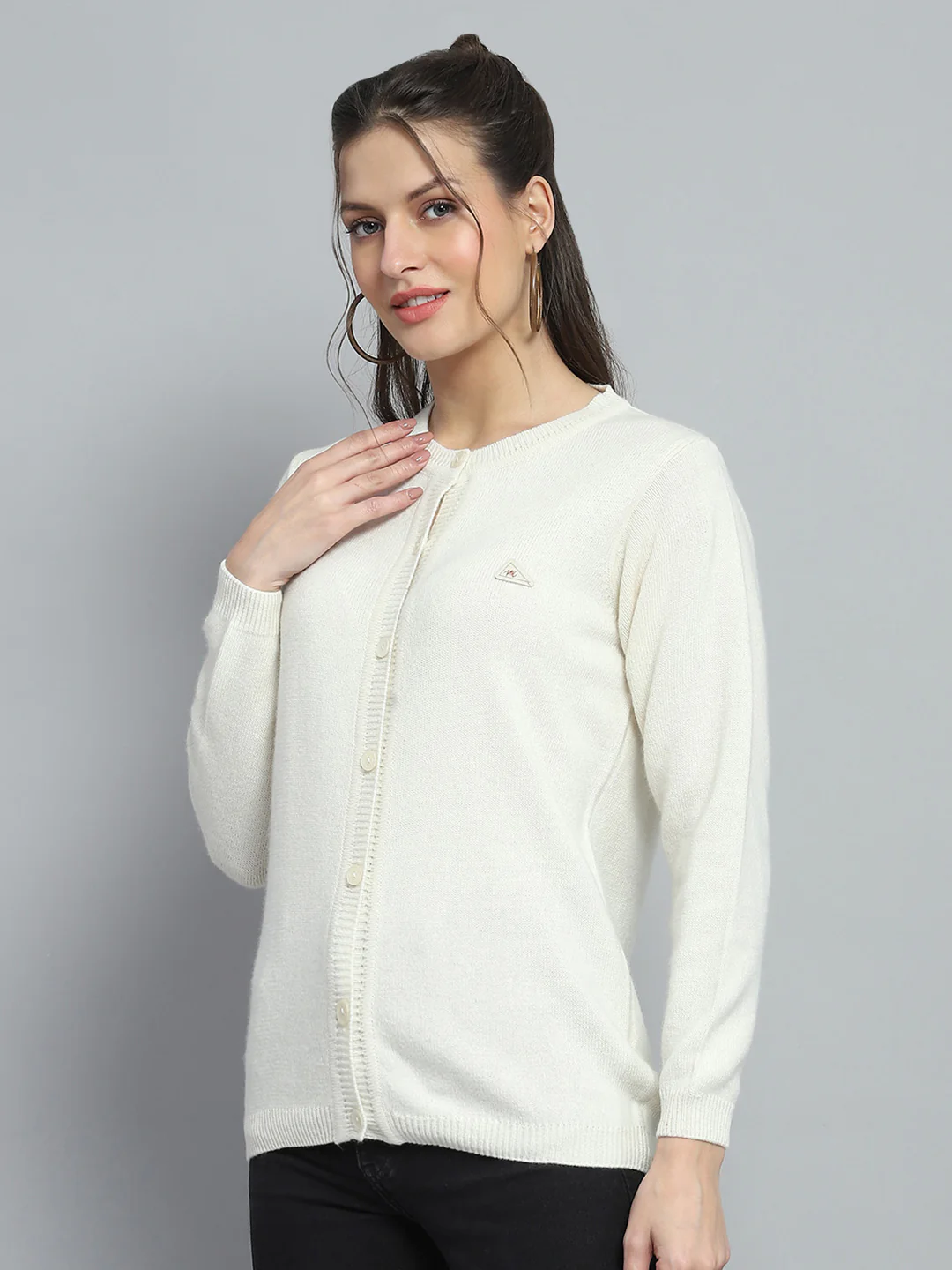 Women Off White Solid Round Neck Full Sleeve Cardigan - Image 3