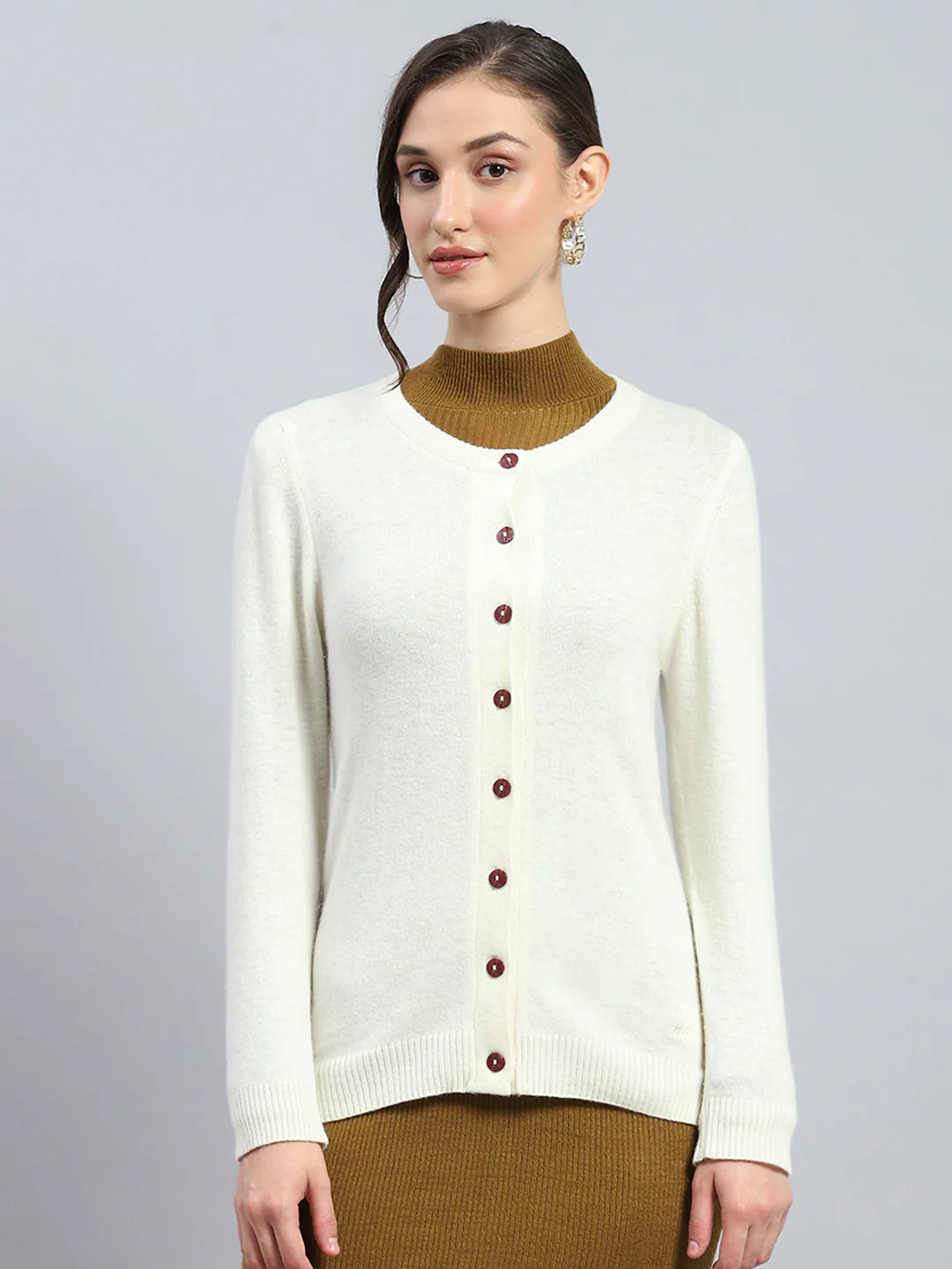 Women Off White Solid Round Neck Full Sleeve Cardigan - Image 3