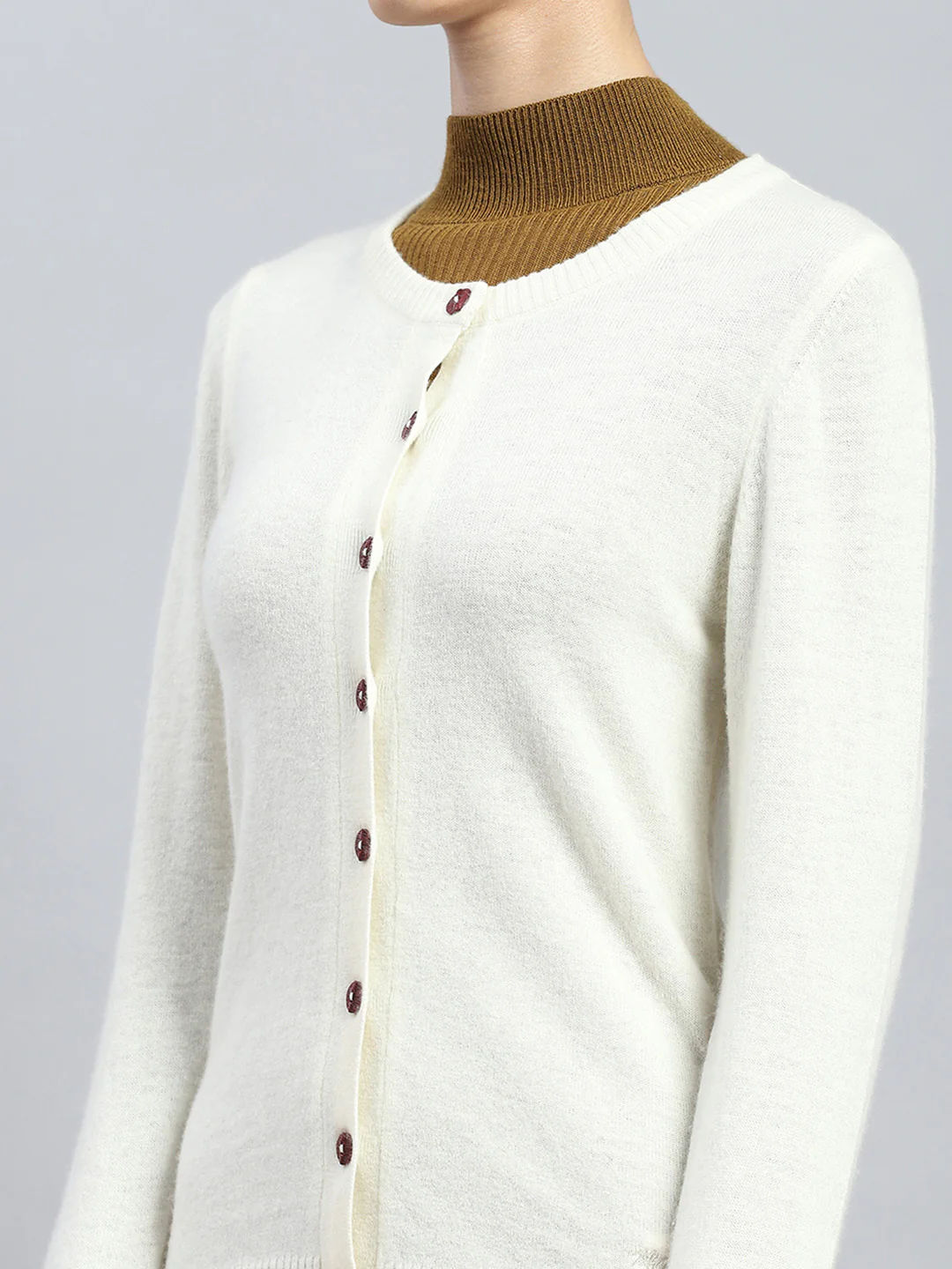 Women Off White Solid Round Neck Full Sleeve Cardigan - Image 7