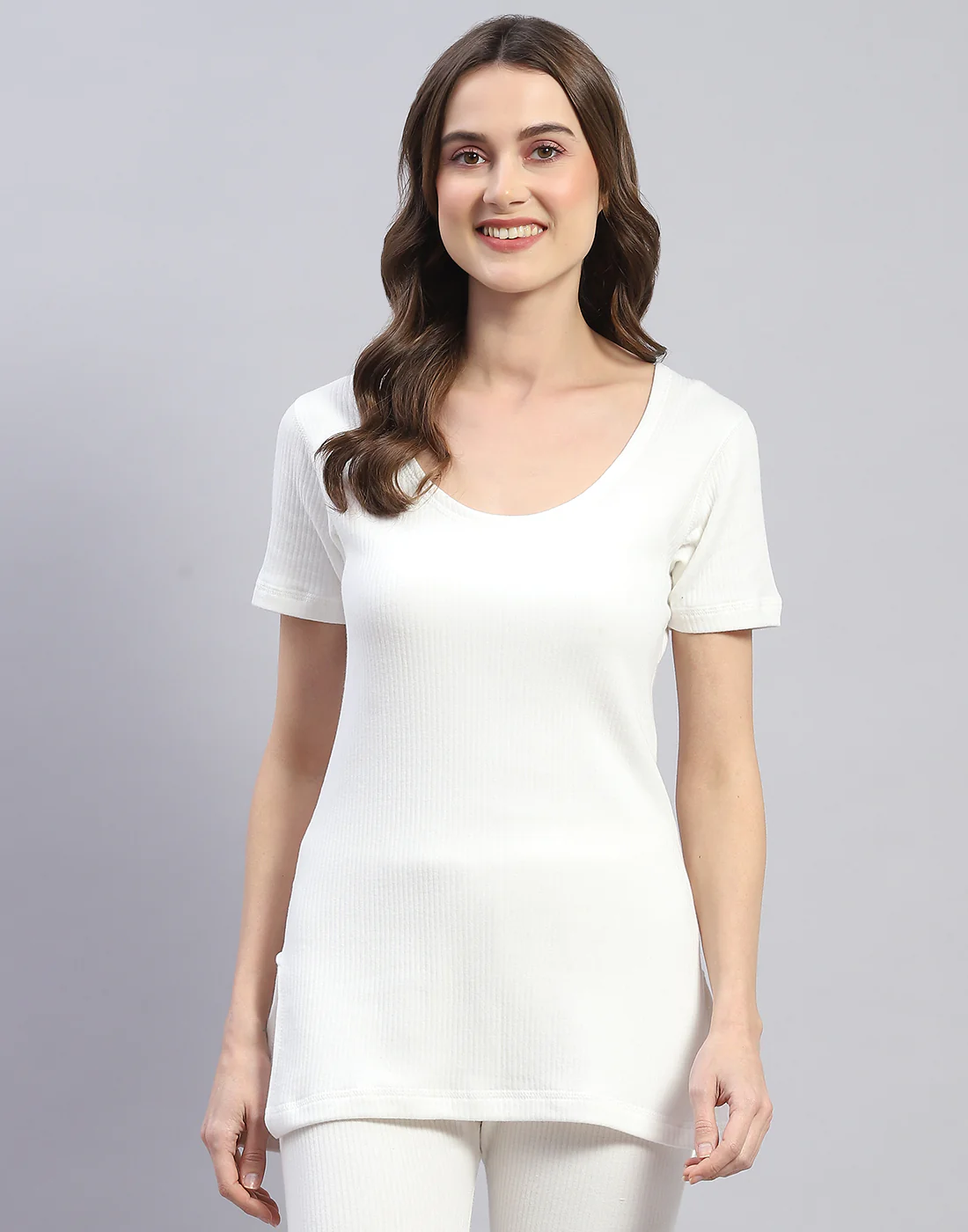 Women Off White Solid Round Neck Half Sleeve Thermal Vest - Image 2