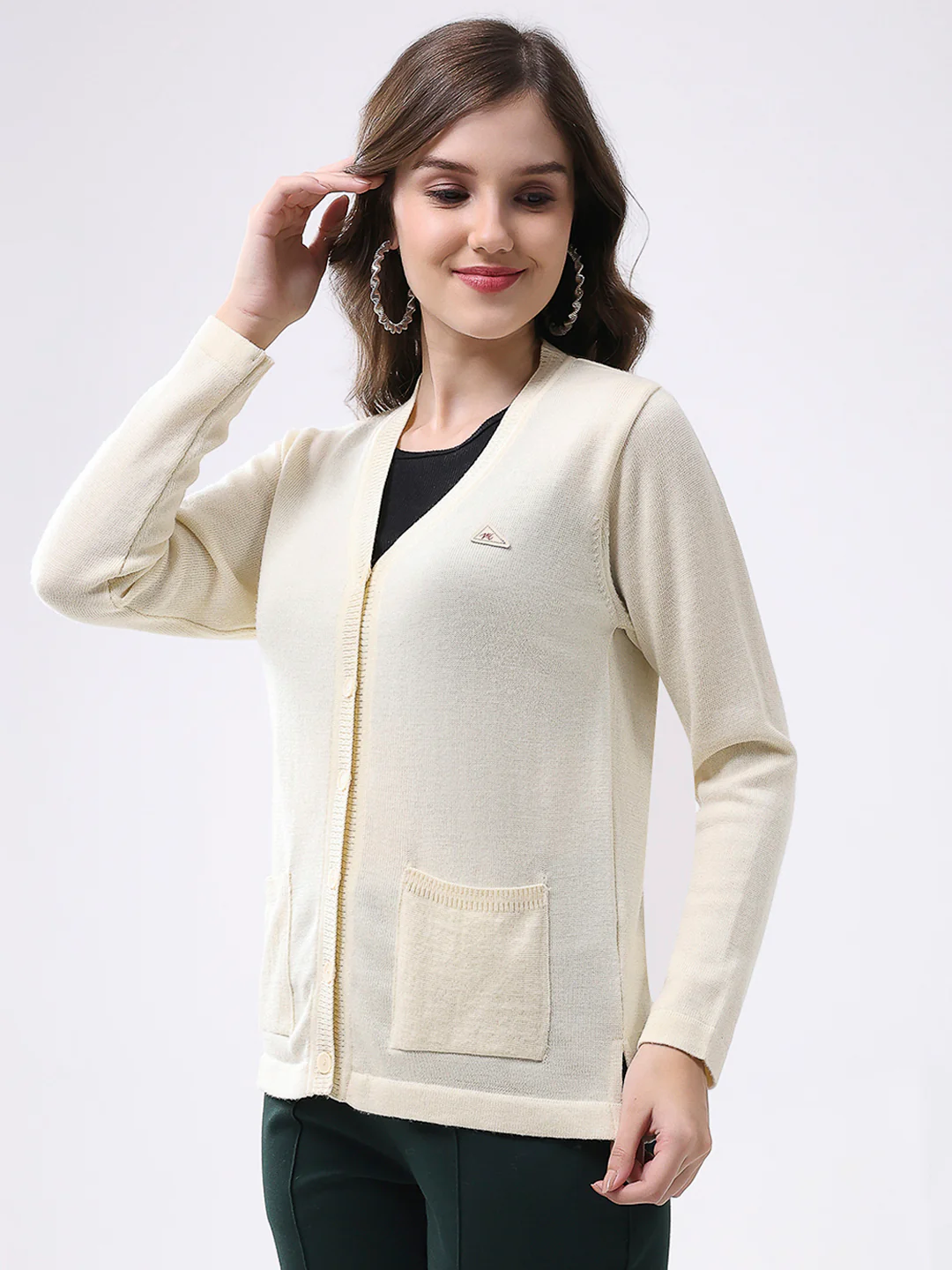 Women Off White Solid V Neck Full Sleeve Cardigan - Image 3