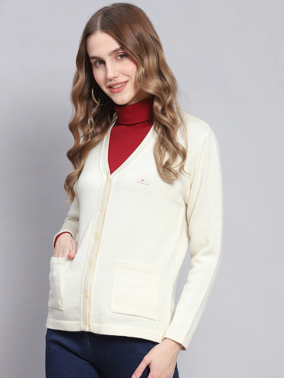 Women Off White Solid V Neck Full Sleeve Cardigans - Image 3