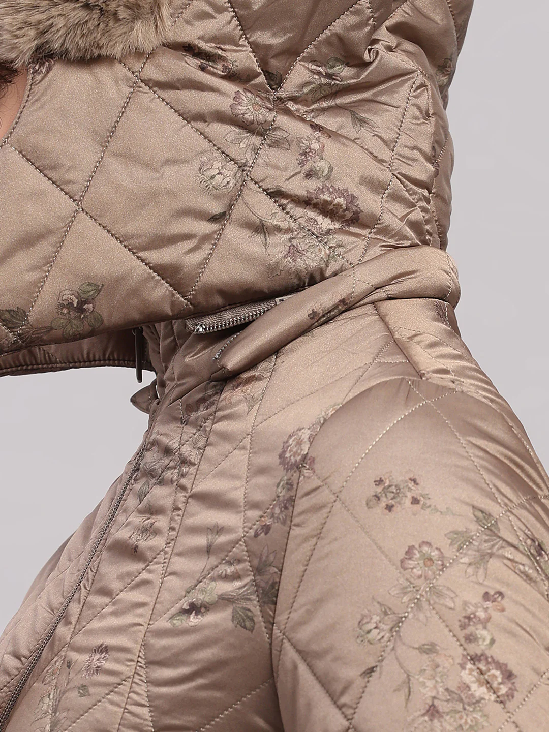 Women Olive Printed Hooded Full Sleeve Jacket - Image 8