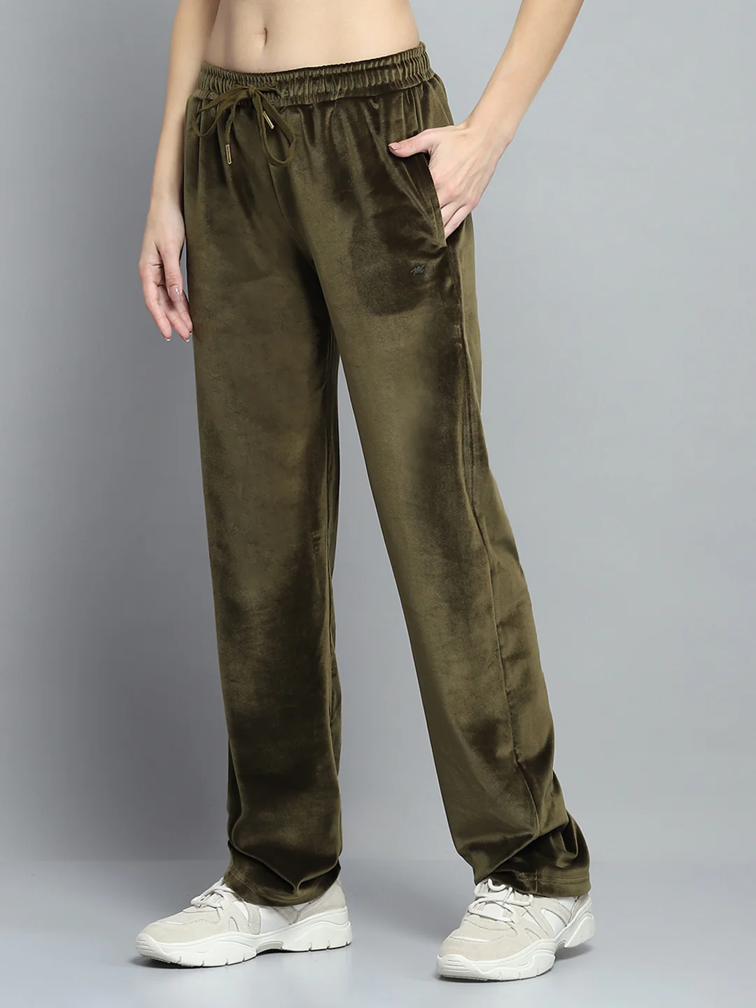 Women Olive Printed Mock Neck Full Sleeve Cords Set - Image 8