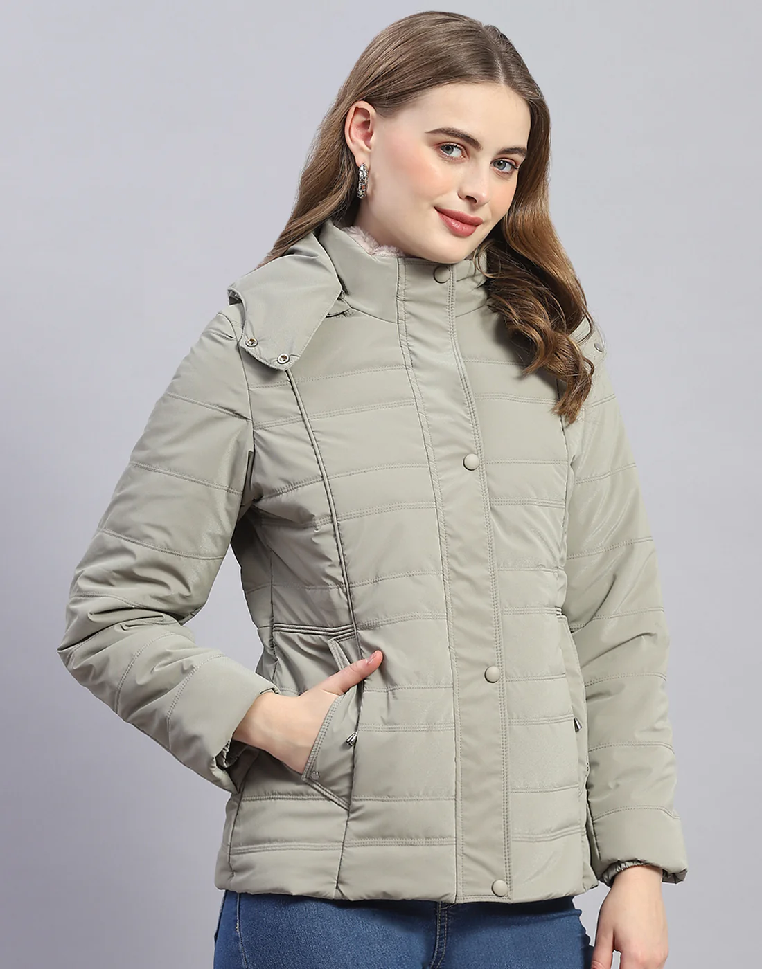 Women Olive Solid Hooded Full Sleeve Jacket - Image 4