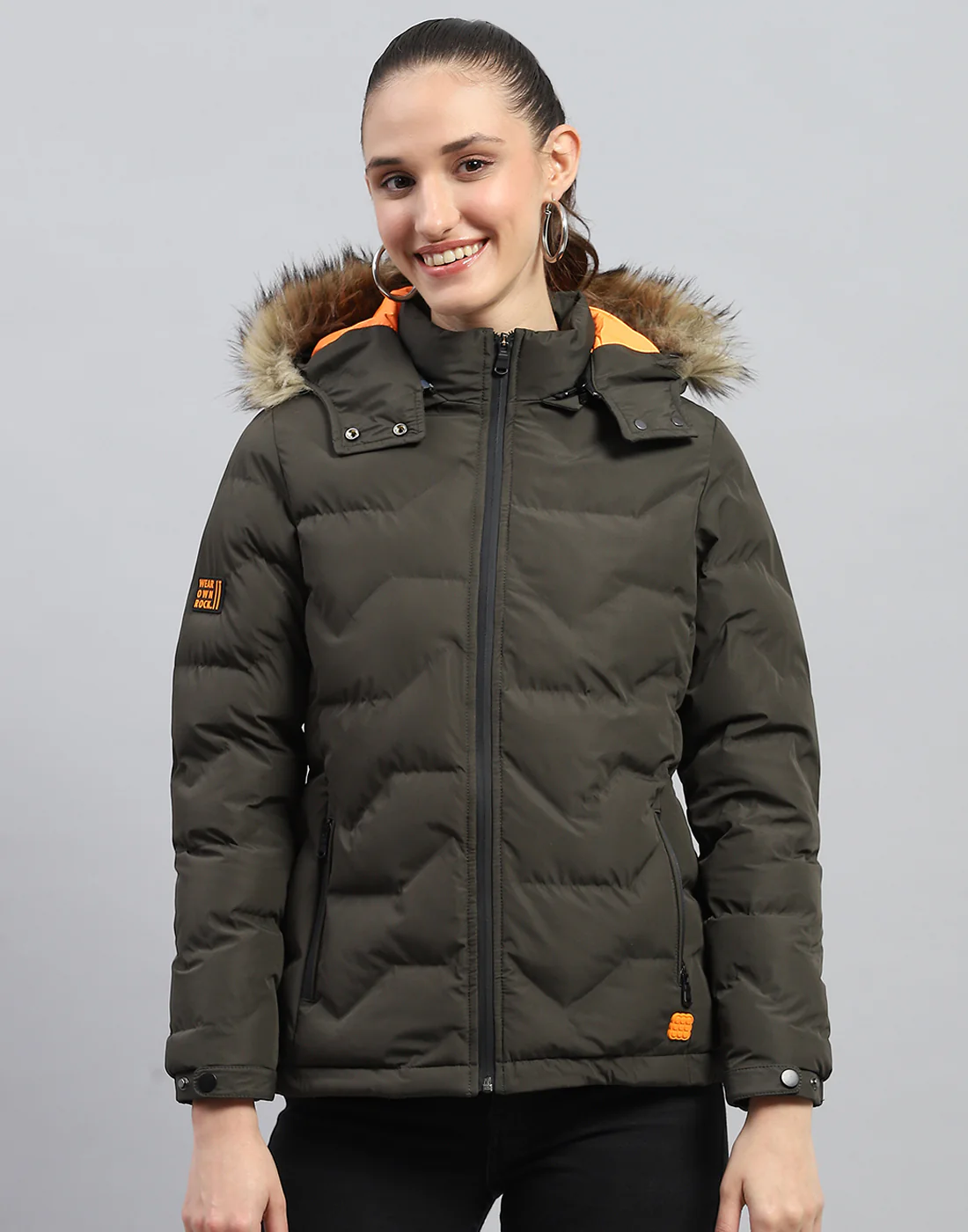 Rock.it Women Olive Solid Hooded Full Sleeve Heating Jacket - Image 2
