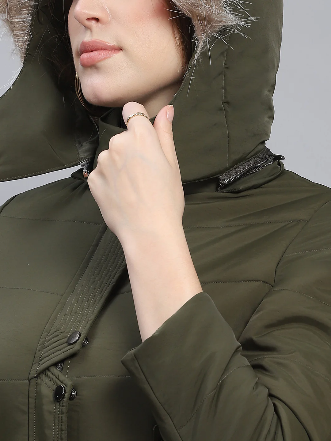Women Olive Solid Hooded Full Sleeve Jackets - Image 8