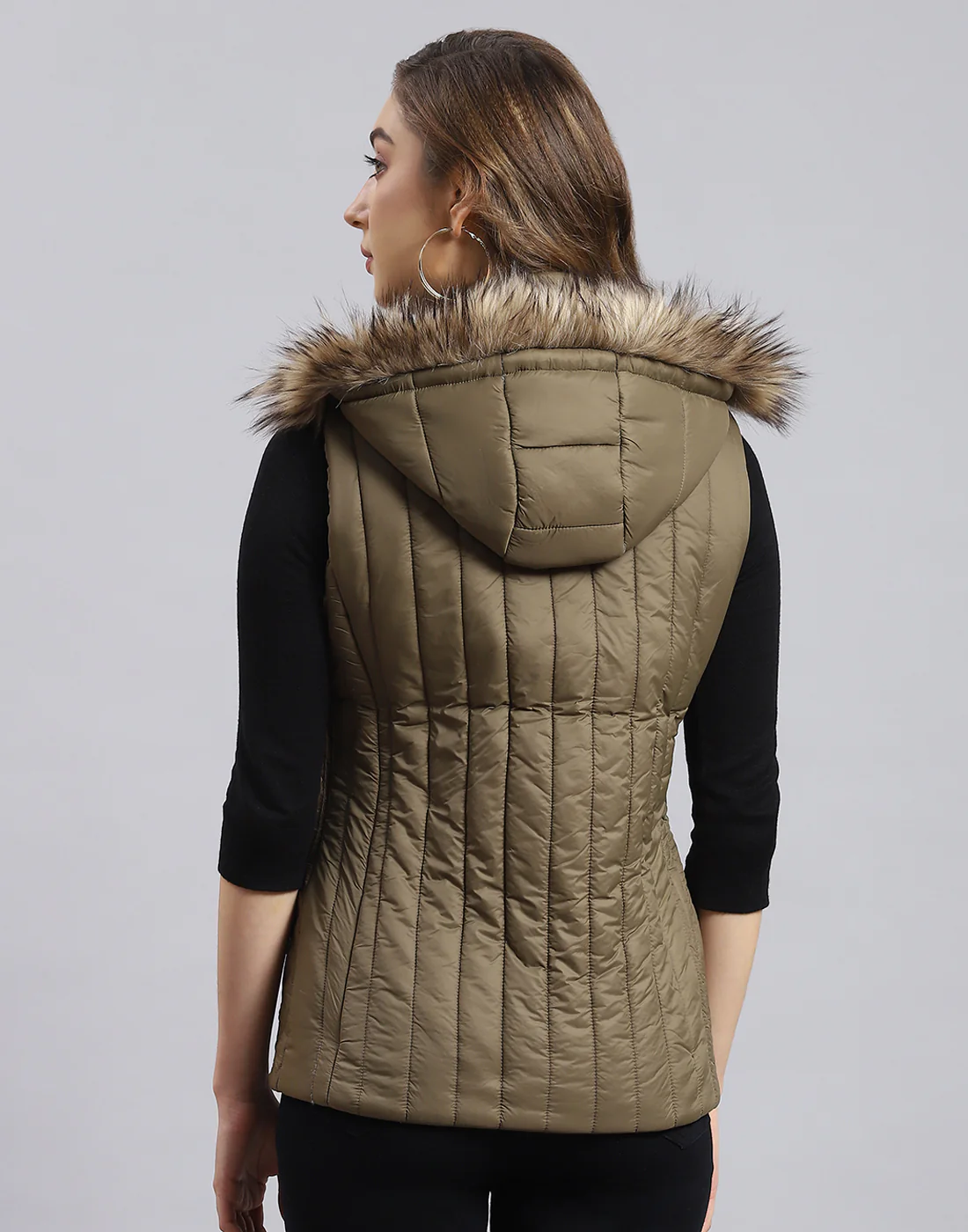 Women Olive Solid Hooded Sleeveless Jacket - Image 5