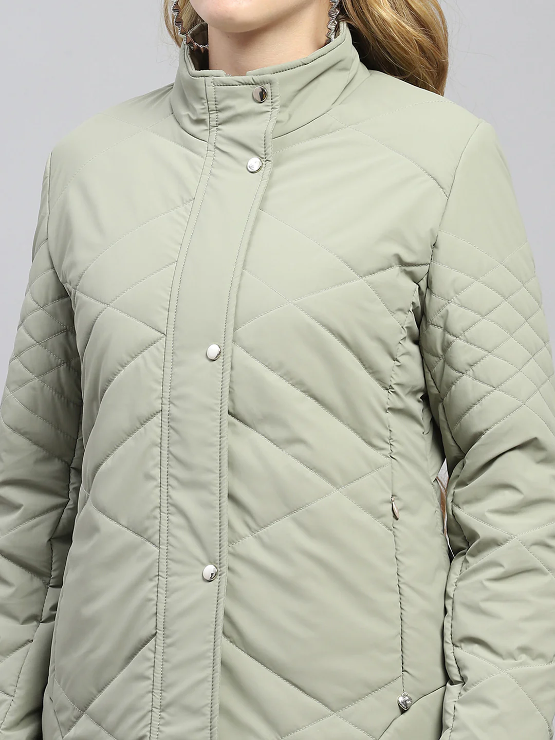 Women Olive Solid Mock Neck Full Sleeve Jacket - Image 6