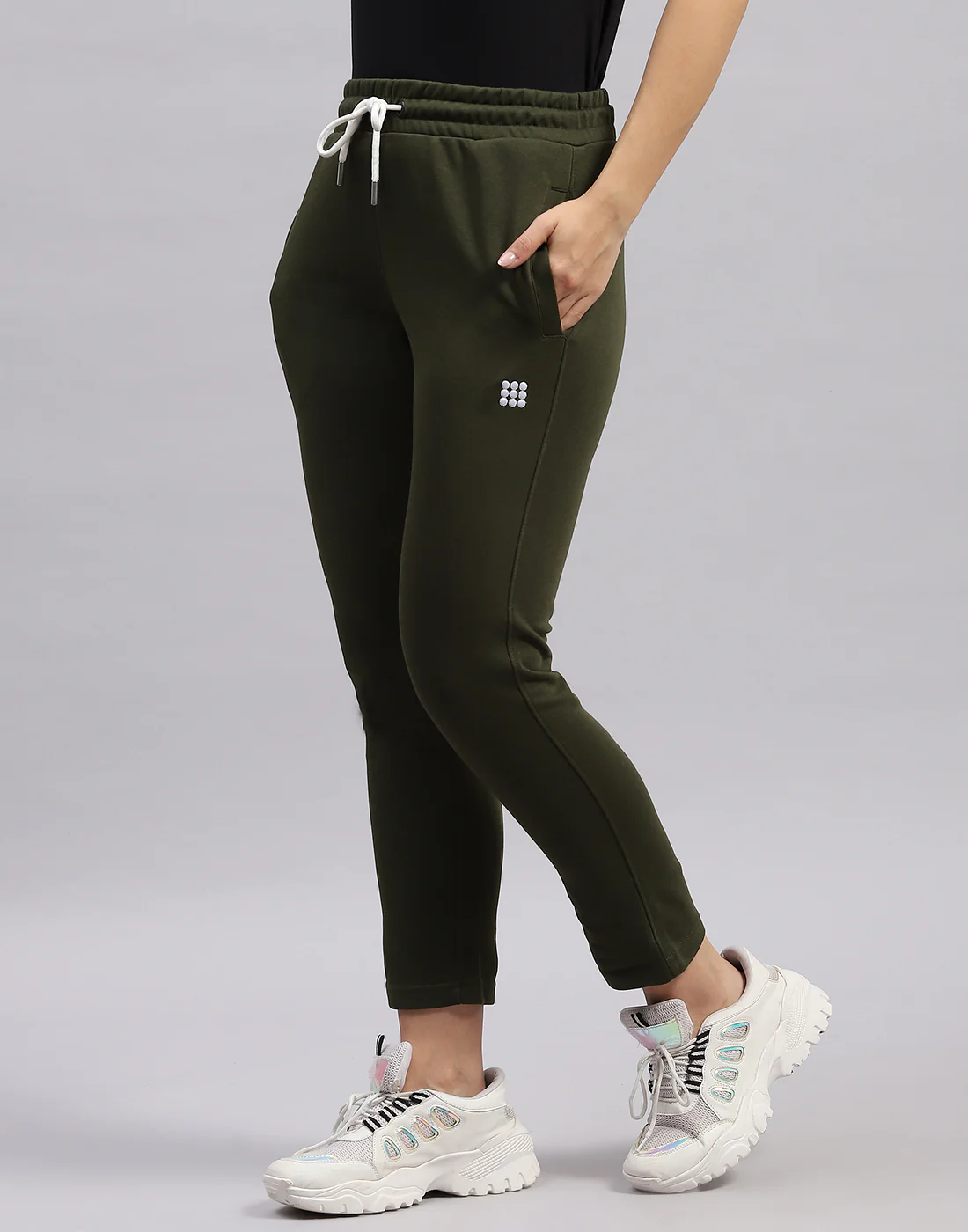 Rock.it Women Olive Solid Regular Fit Lower - Image 4