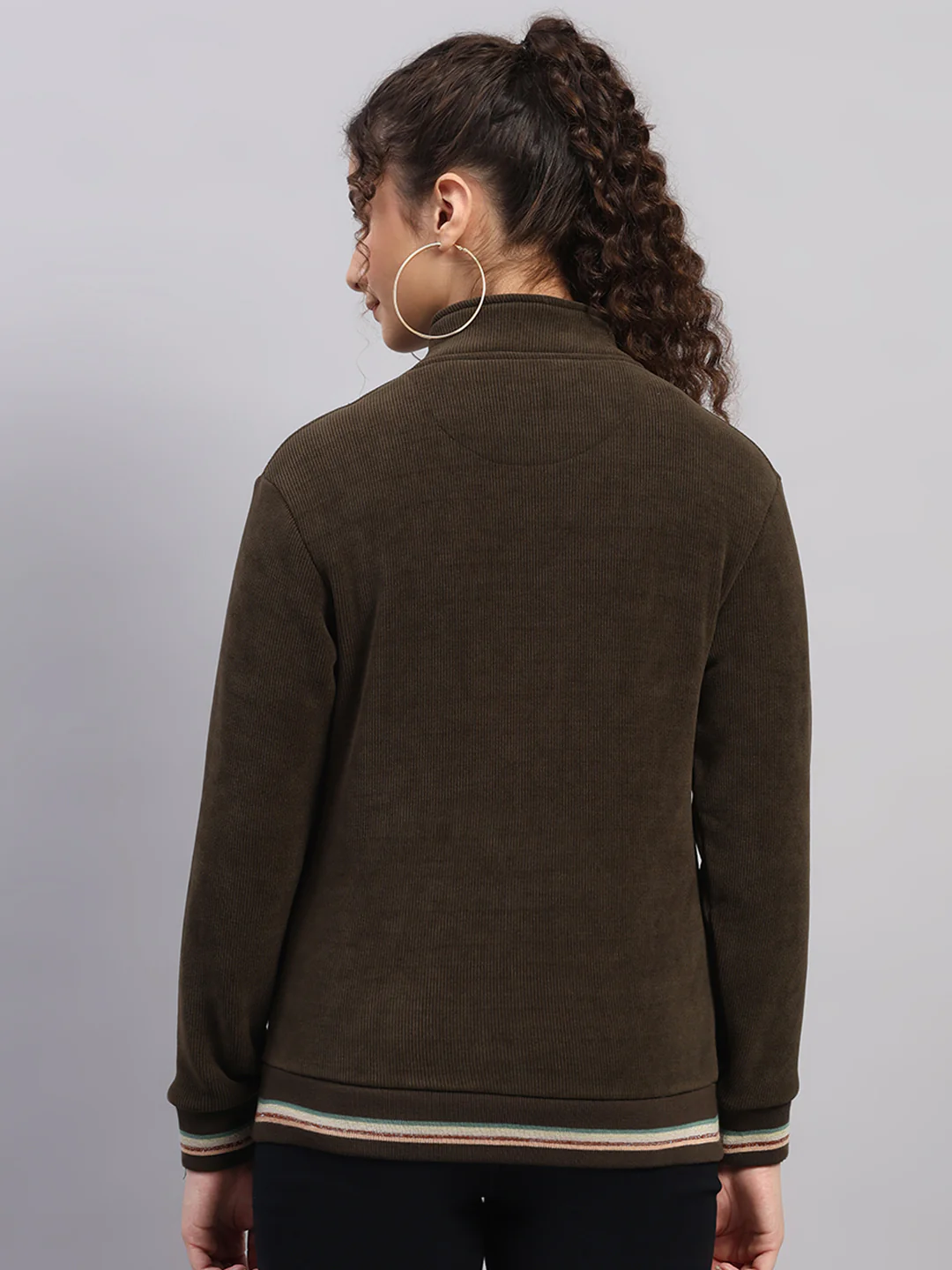 Women Olive Solid Round Neck Full Sleeve Sweatshirt - Image 5