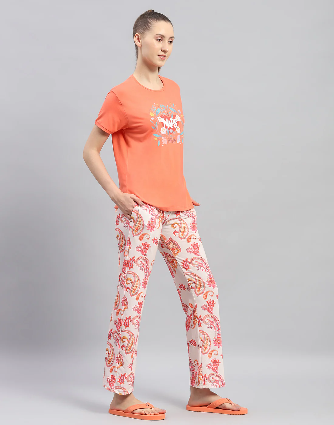 Women Orange Printed Round Neck Half Sleeve Lower Set - Image 4