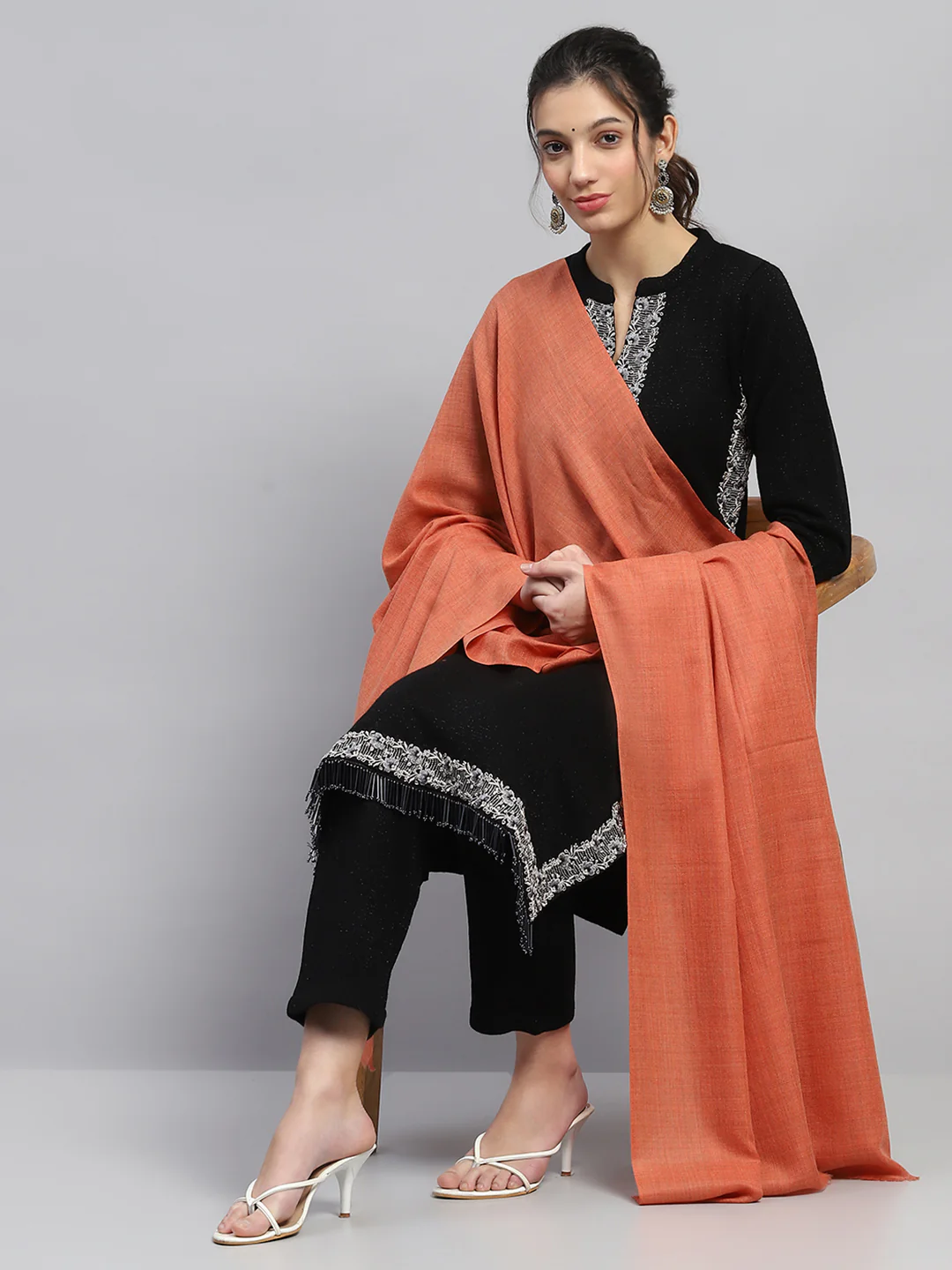 Women Orange Solid Reversible Shawl - Image 5