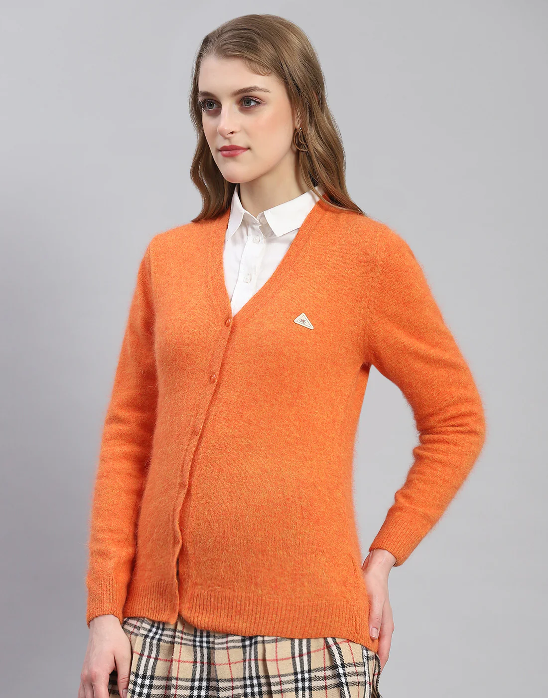 Women Orange Solid V Neck Full Sleeve Cardigan - Image 3