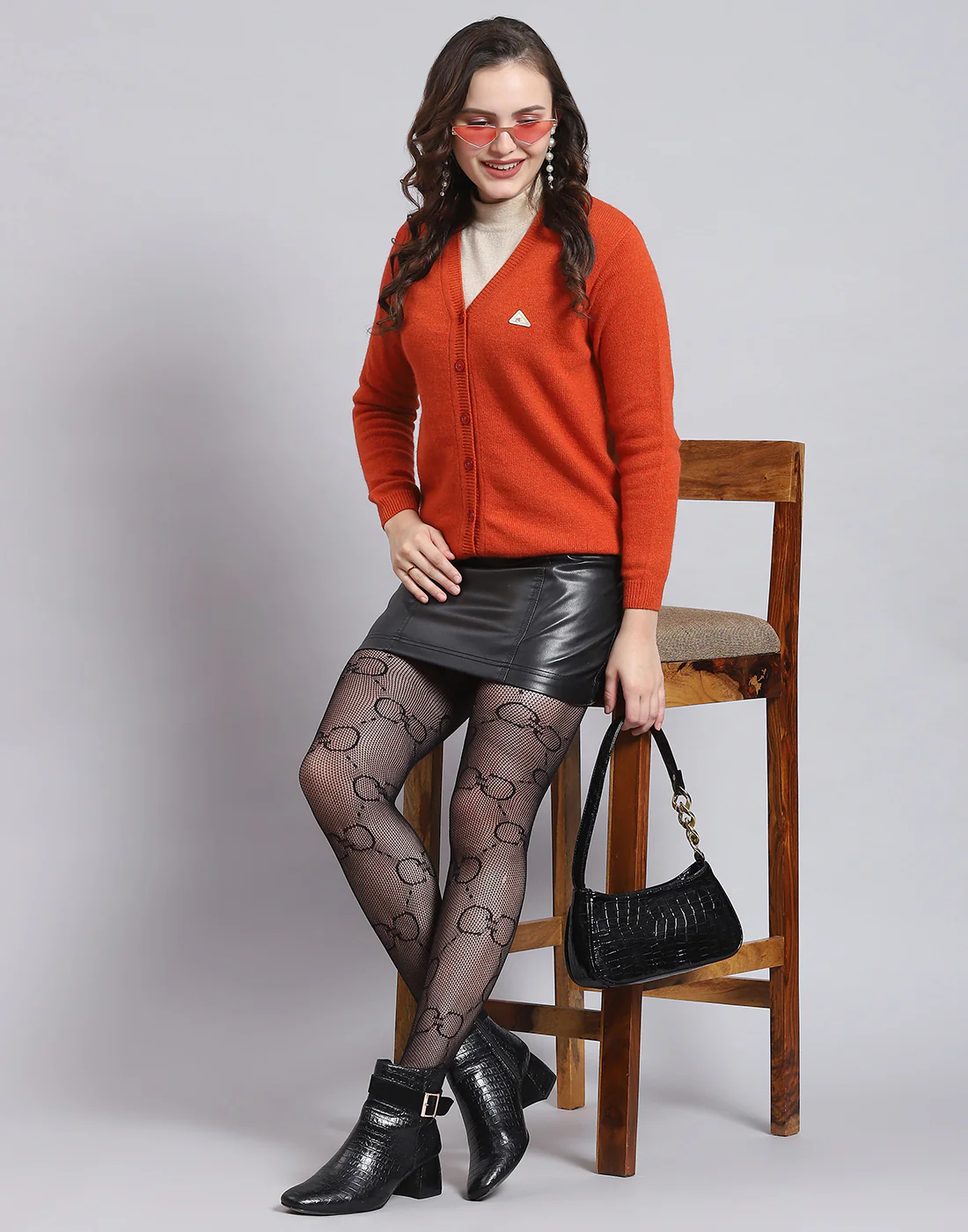 Women Orange Solid V Neck Full Sleeve Sweater - Image 2