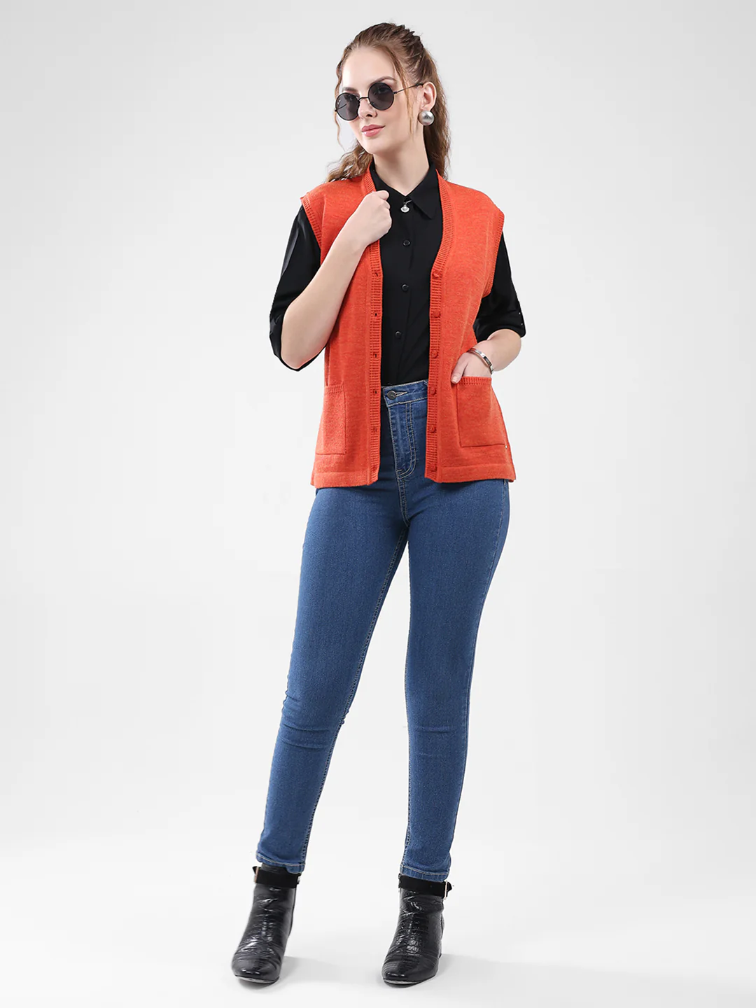 Women Orange Solid V Neck Sleeveless Cardigan - Image 2