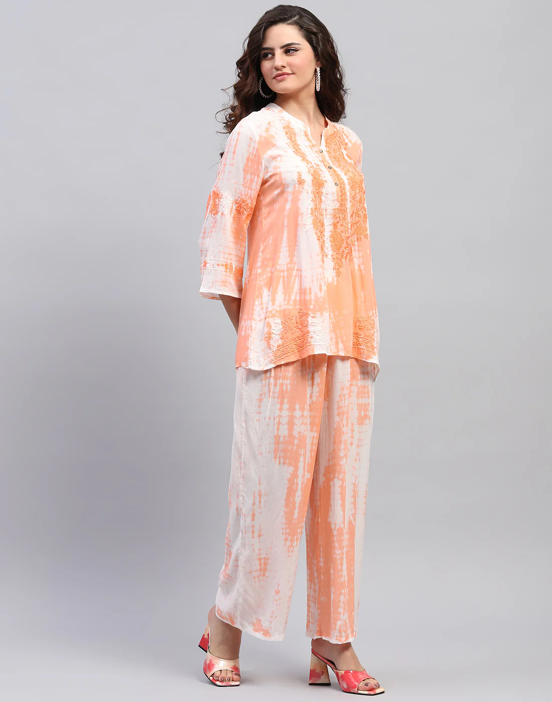Women Peach Embroidered Mandarin collar 3/4 Sleeve Cords Set - Image 5