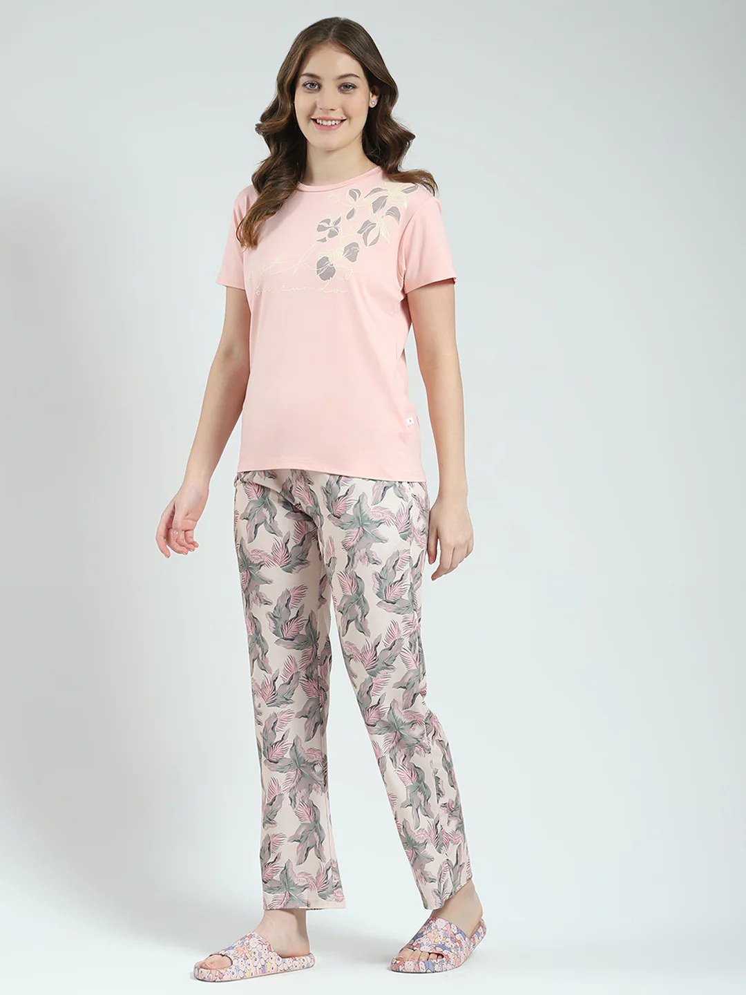 Women Peach Printed Round Neck Half Sleeve Lower Set - Image 3