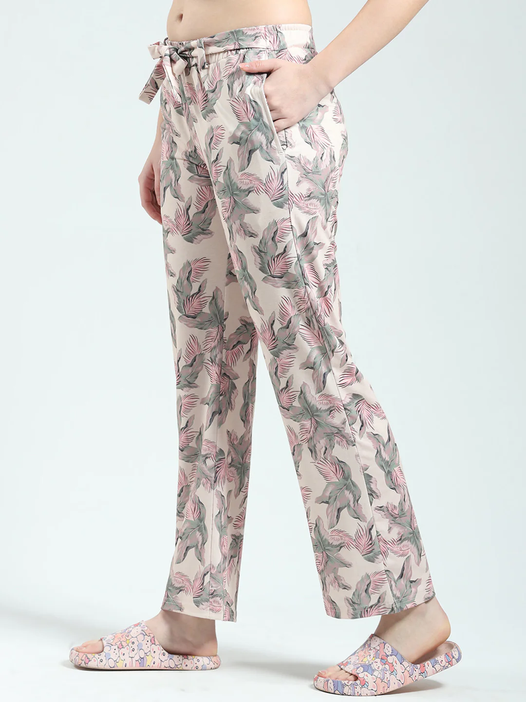 Women Peach Printed Round Neck Half Sleeve Lower Set - Image 7