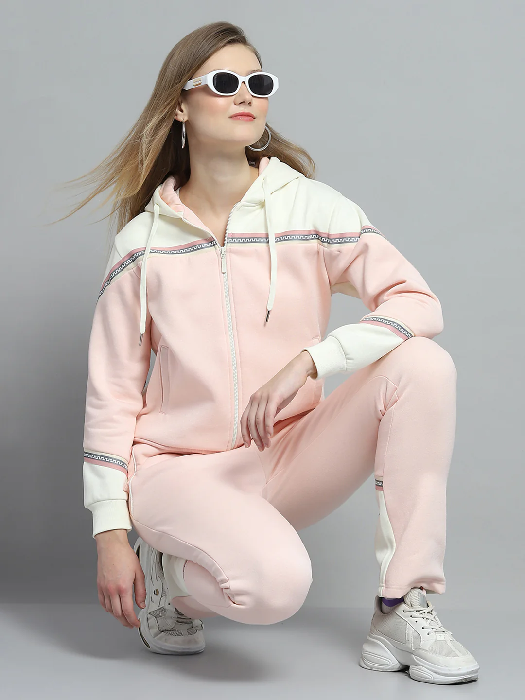 Women Peach Solid Hooded Full Sleeve Tracksuit - Image 2