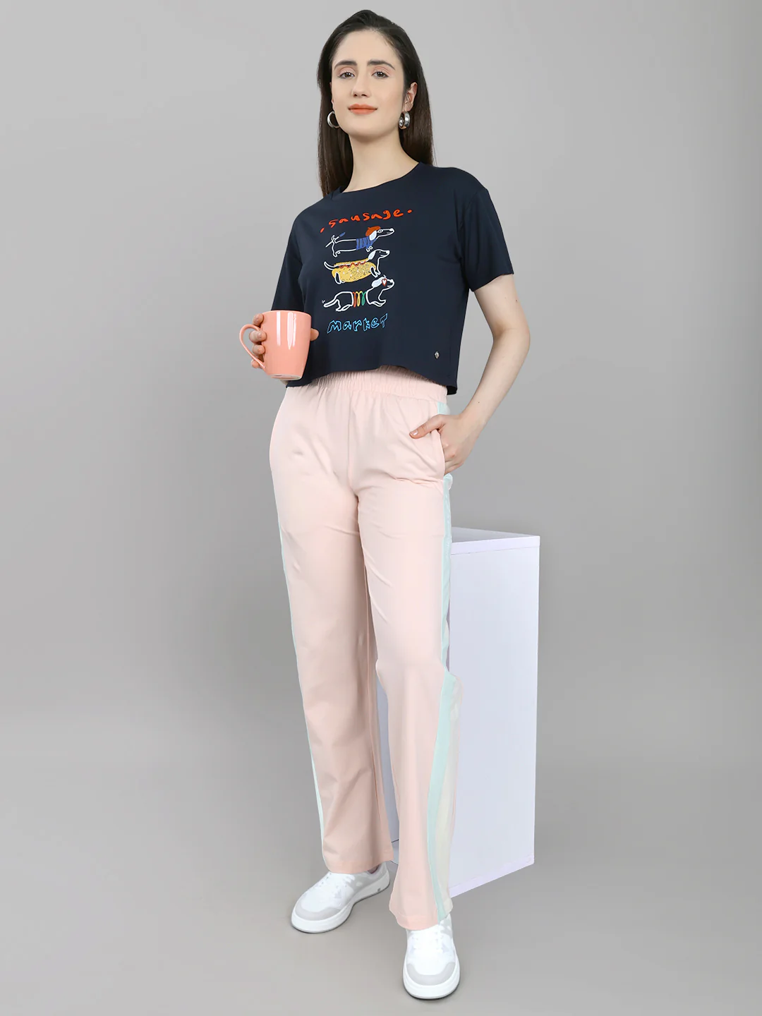 Women Peach Solid Regular Fit Lower - Image 5