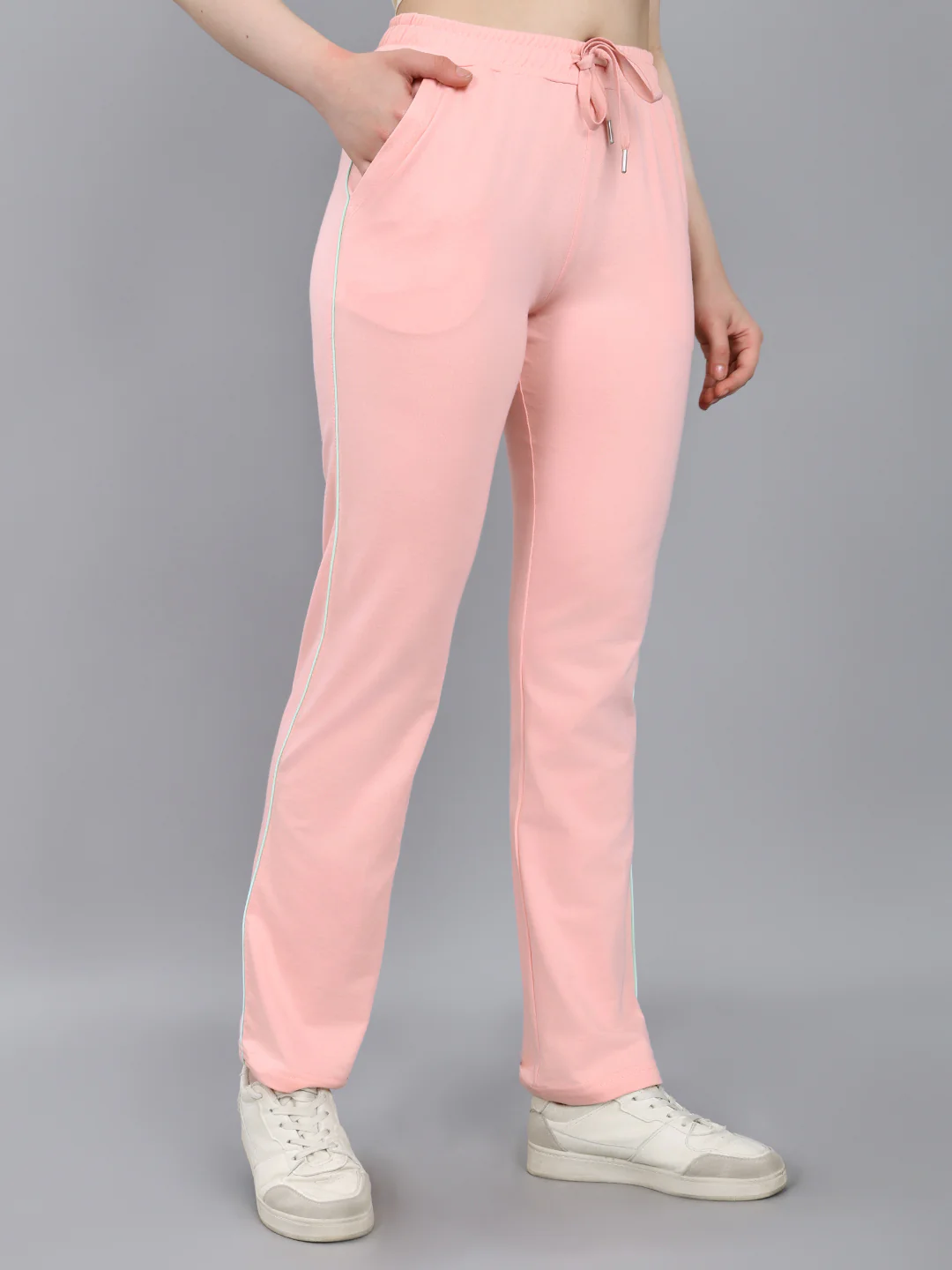 Women Peach Solid Regular Fit Lower - Image 3