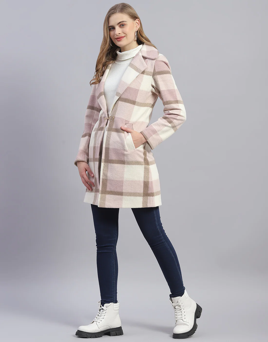 Women Pink Check Lapel Collar Full Sleeve Coat - Image 3