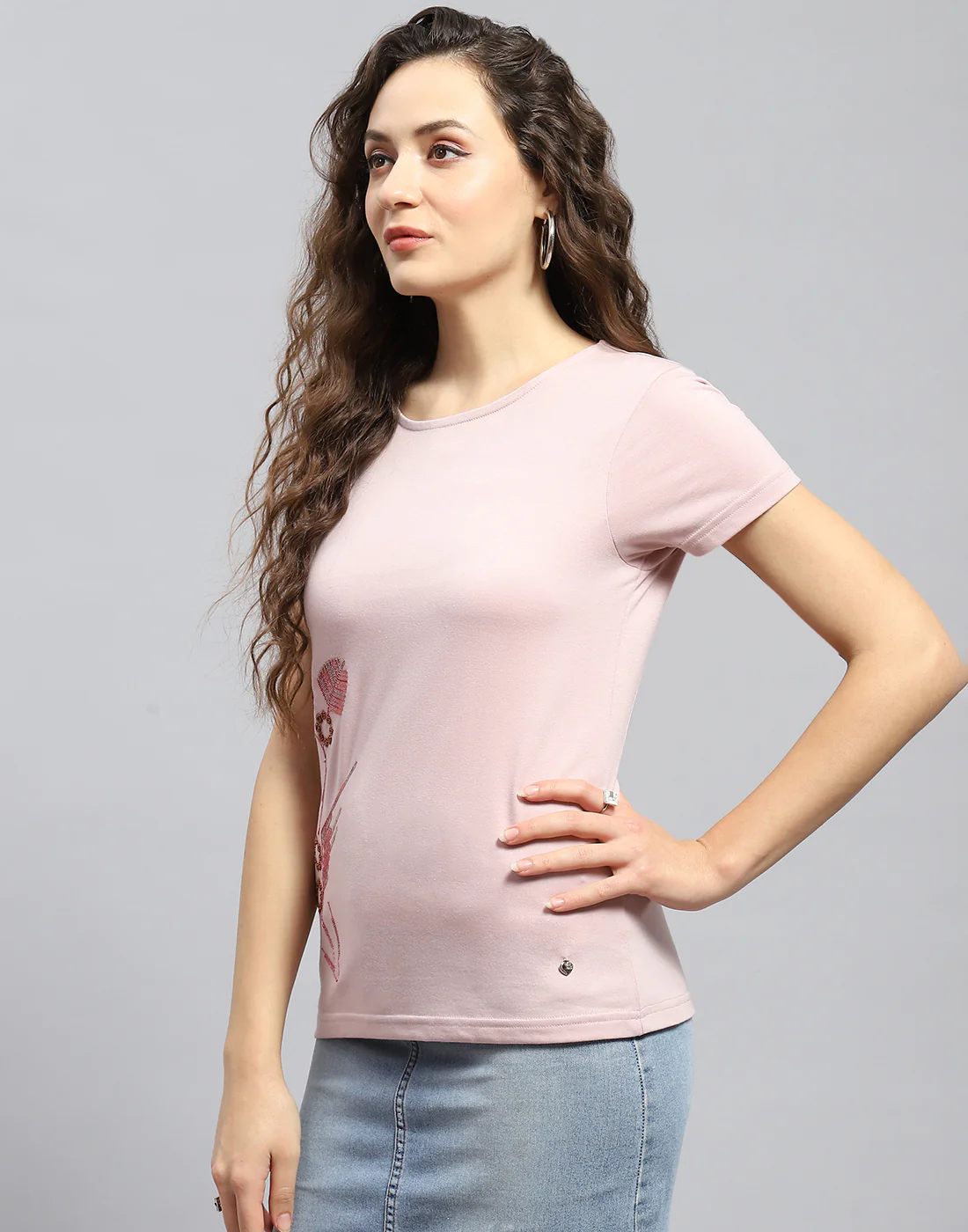 Women Pink Embellished Round Neck Half Sleeve Top - Image 3