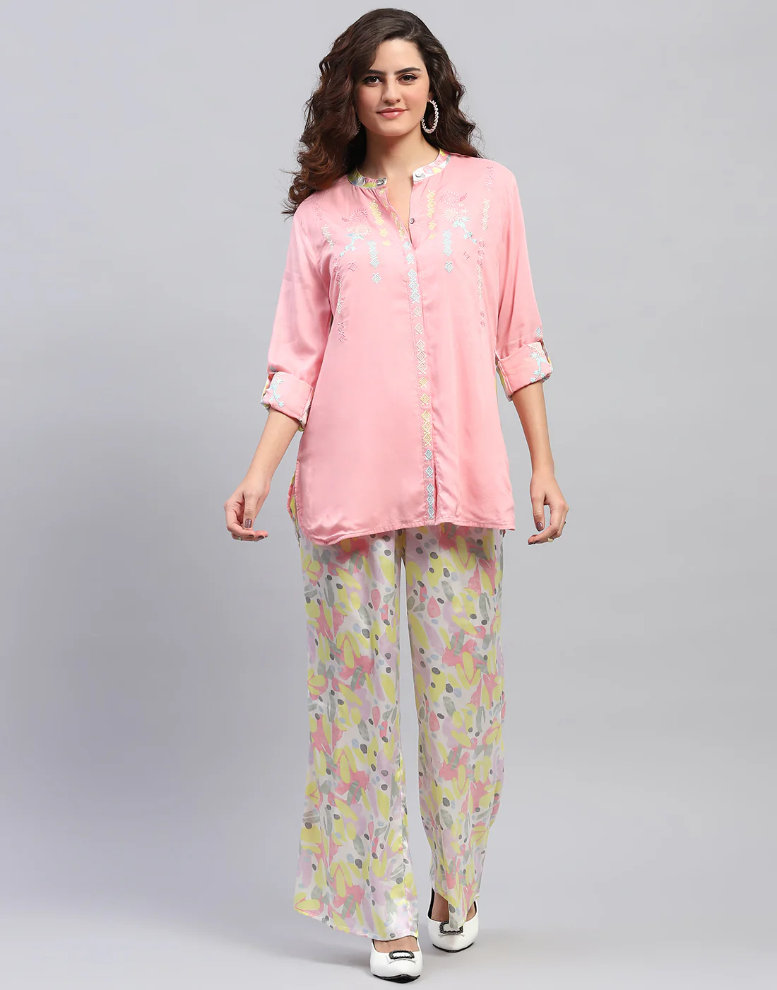 Women Pink Embroidered Front Open Full Sleeve Cords Set - Image 3