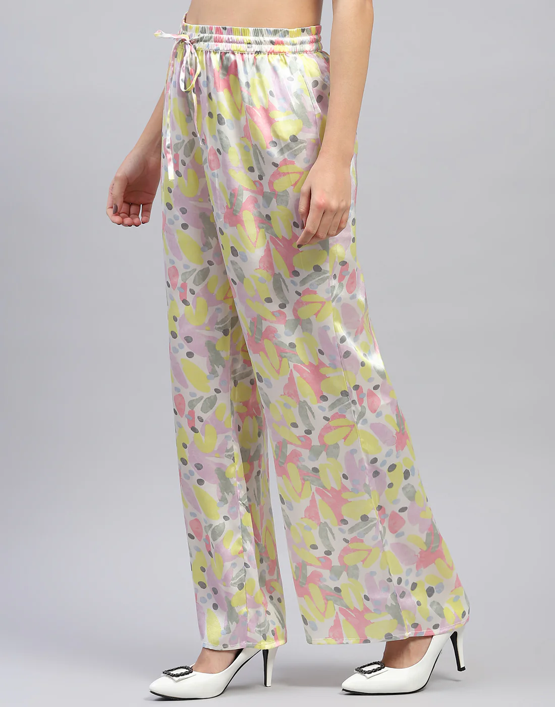 Women Pink Embroidered Front Open Full Sleeve Cords Set - Image 7