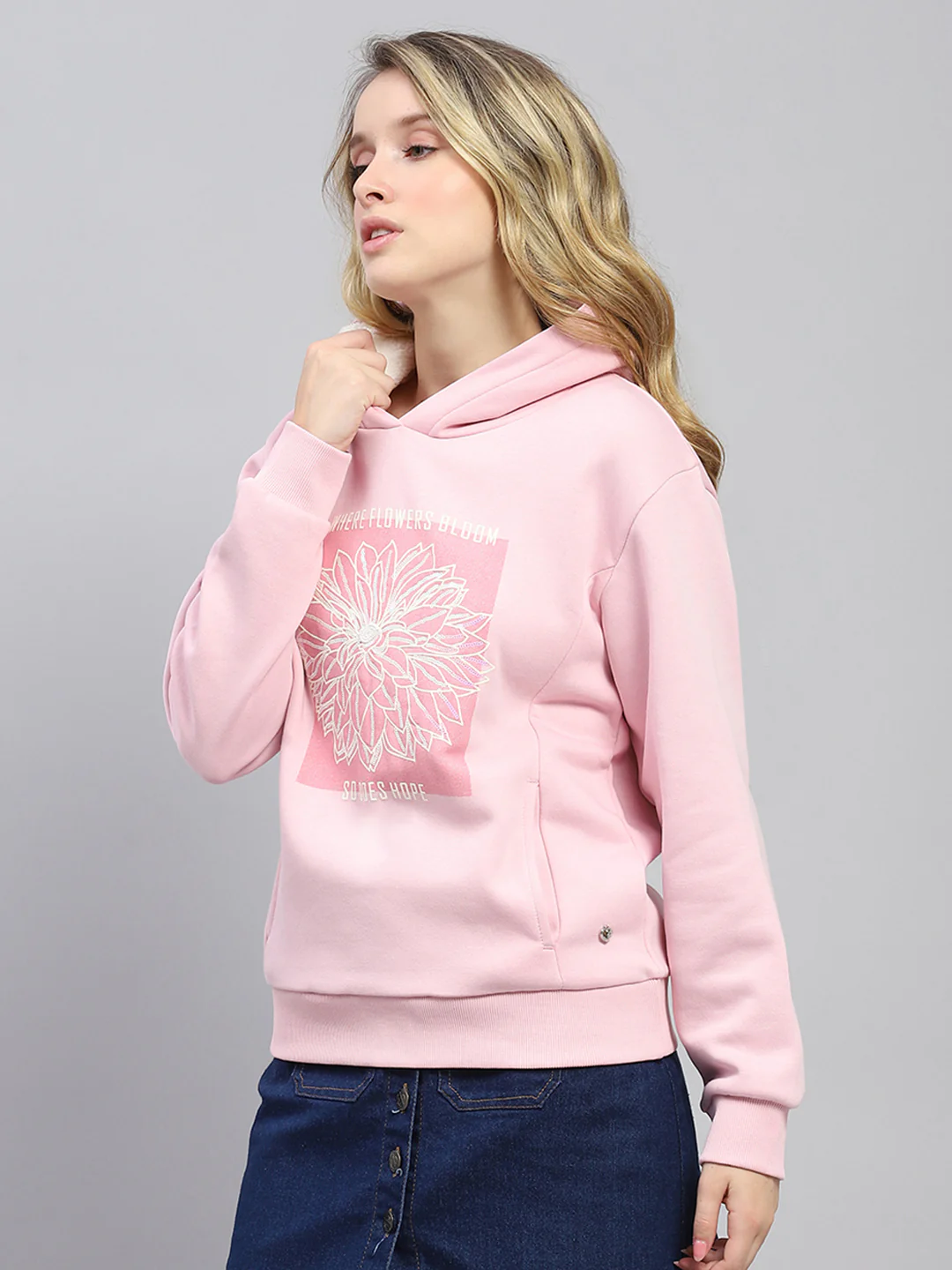 Women Pink Printed Hooded Full Sleeve Sweatshirt - Image 3