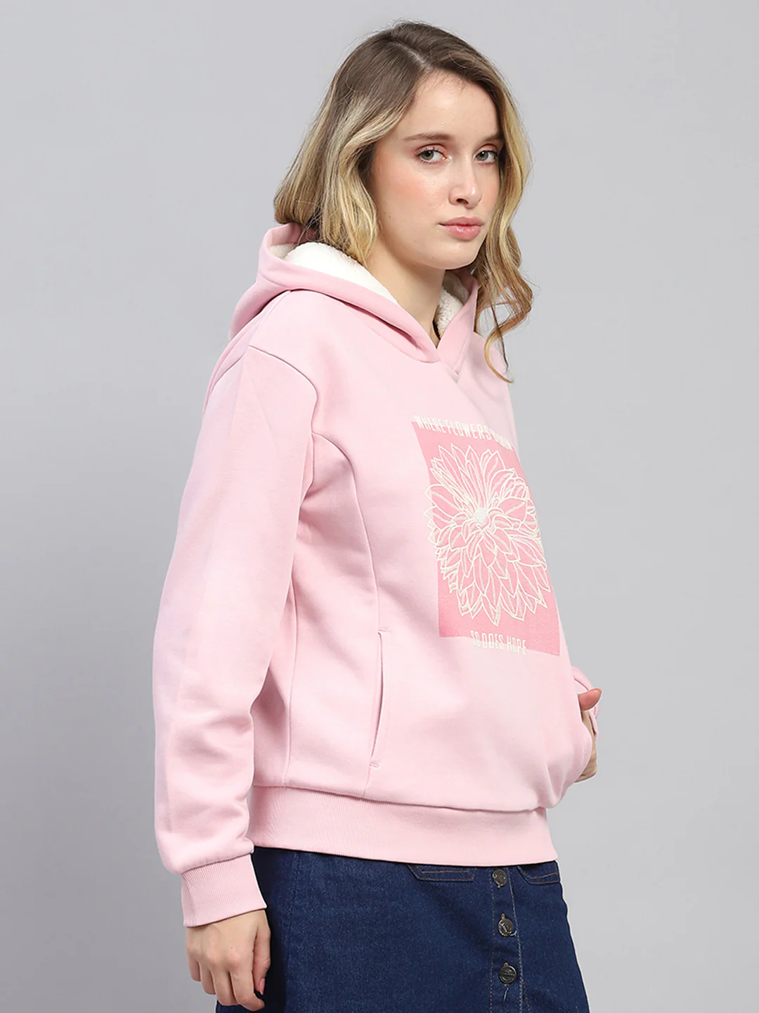 Women Pink Printed Hooded Full Sleeve Sweatshirt - Image 4