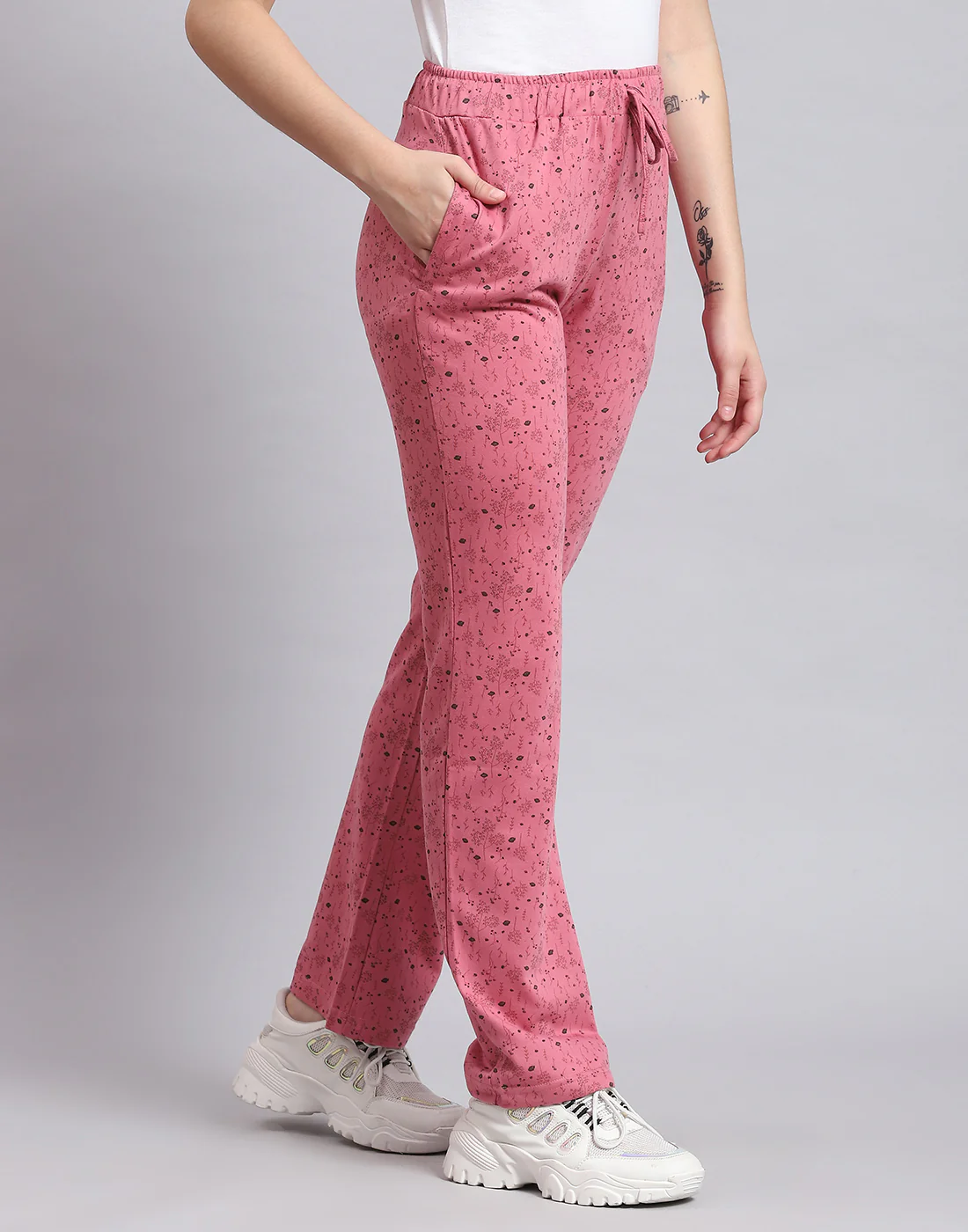 Women Pink Printed Regular Fit Lower - Image 4