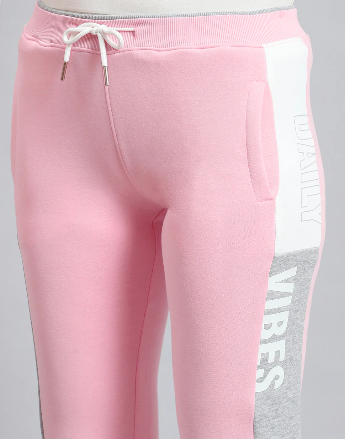 Women Pink Printed Regular Fit Winter Lower - Image 7