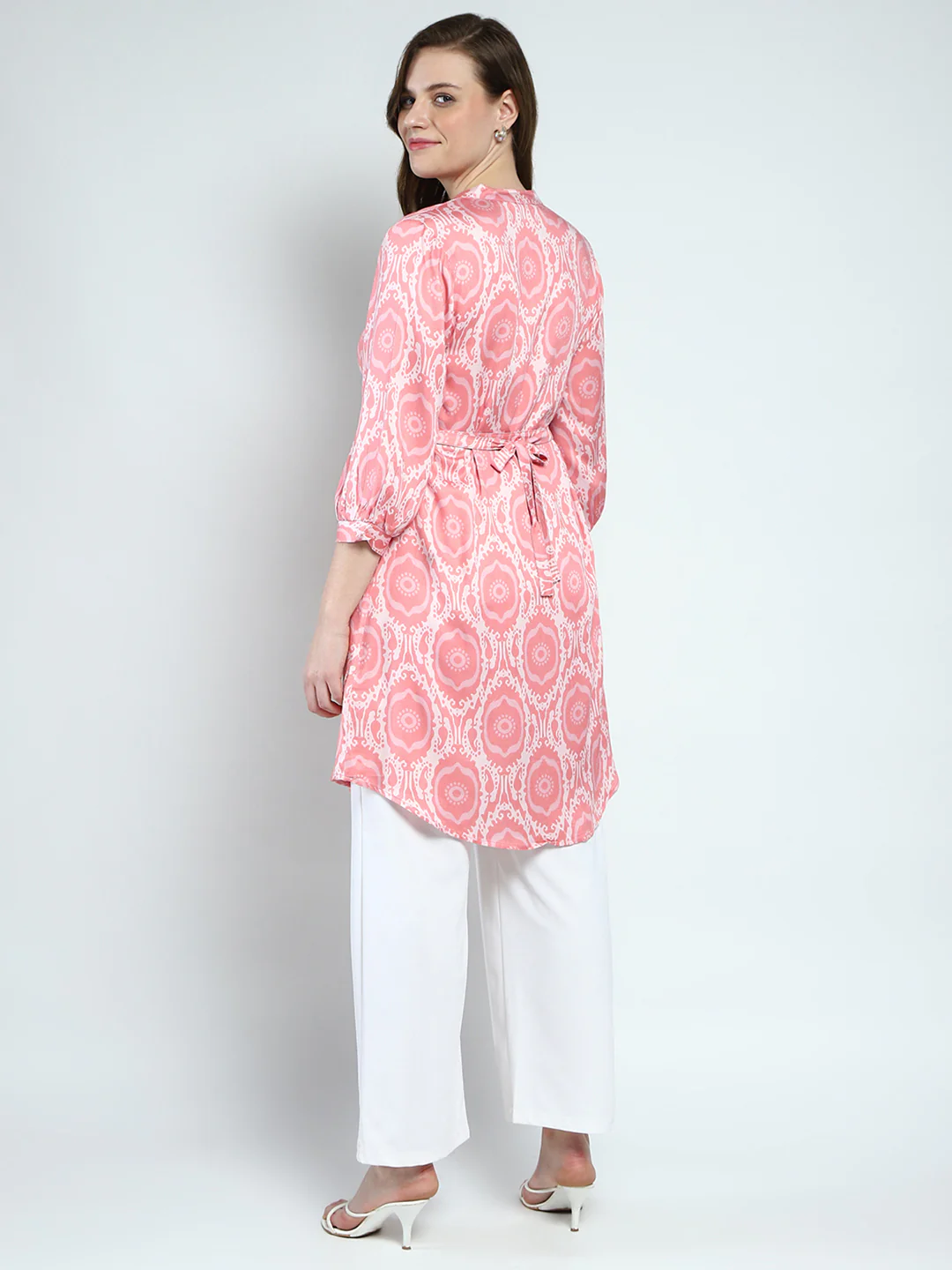 Women Pink Printed Round Neck 3/4th Sleeve Kurti - Image 5
