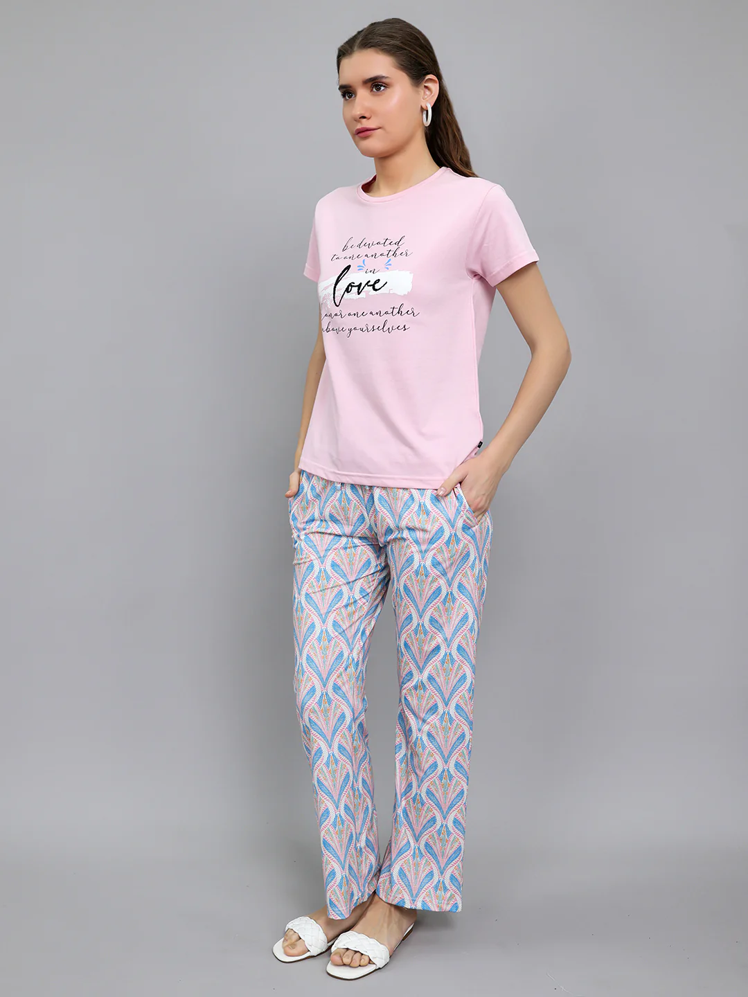 Women Pink Printed Round Neck Half Sleeve Lower Set - Image 2
