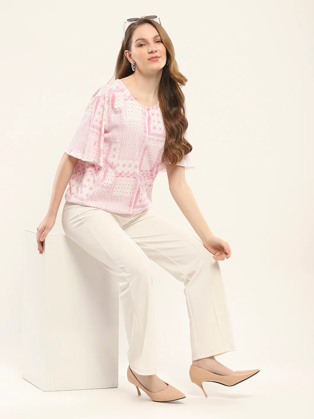 Women Pink Printed Round Neck Half Sleeve Winte Top - Image 2