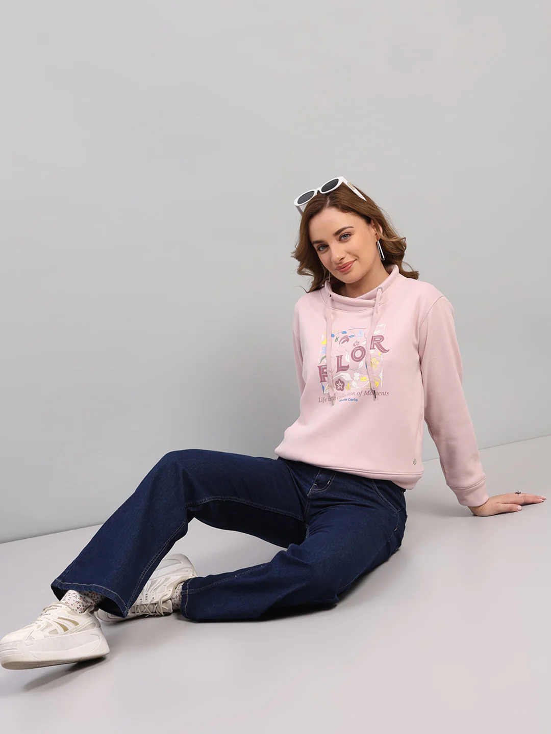 Women Pink Printed Turtle Neck Full Sleeve Sweatshirt - Image 2