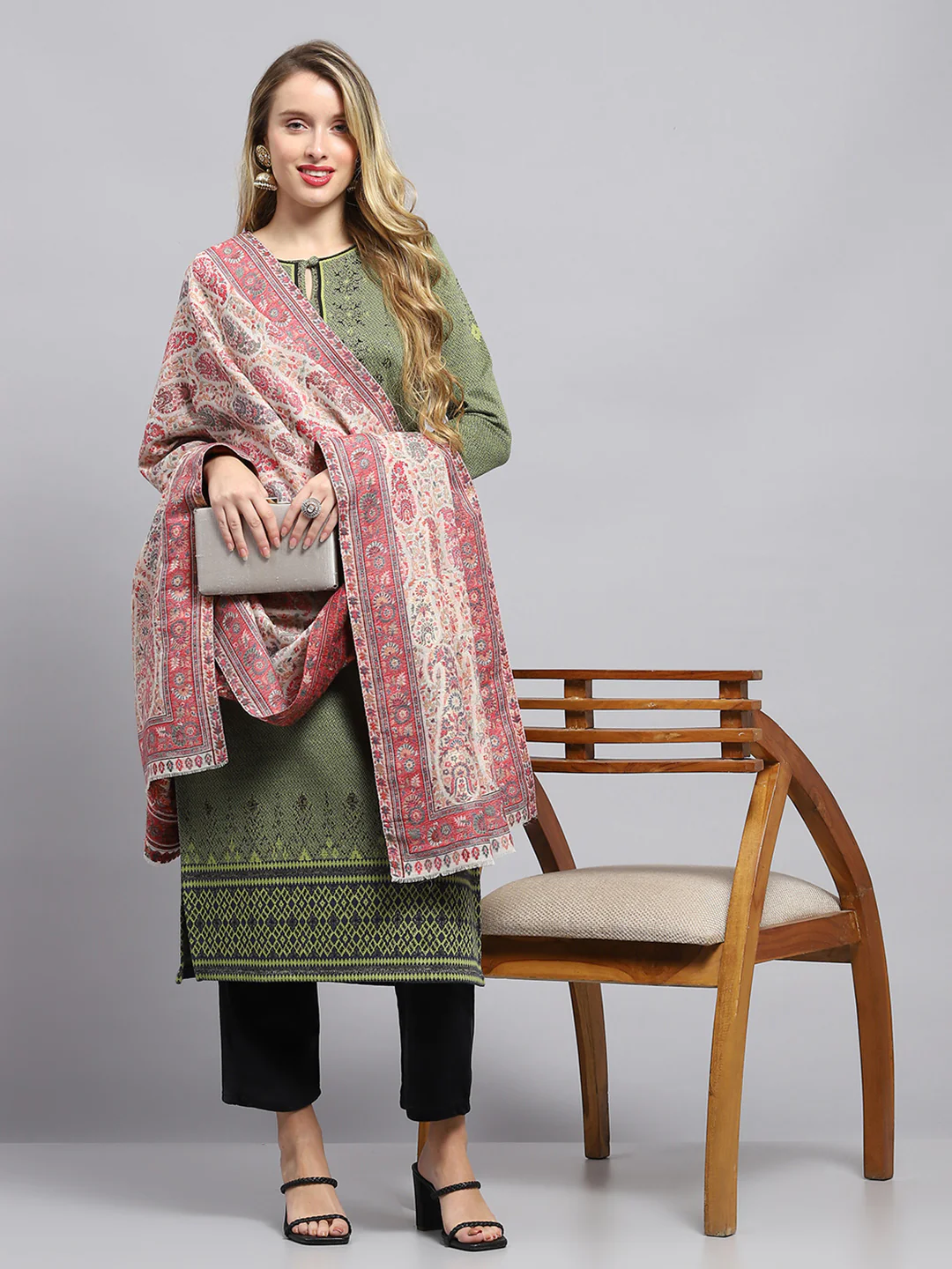 Women Pink Self Design Shawl - Image 5