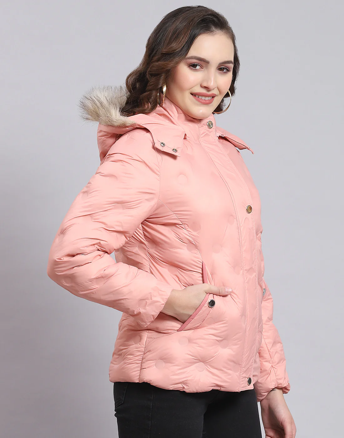 Women Pink Solid Hooded Full Sleeve Jacket - Image 5