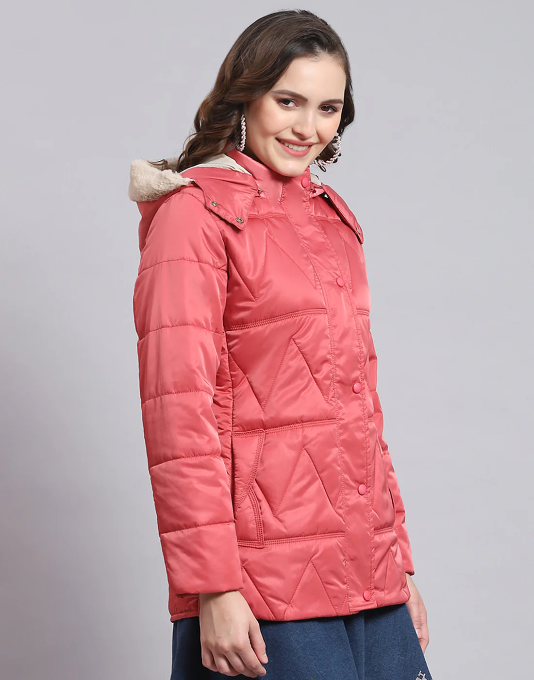 Women Pink Solid Hooded Full Sleeve Jacket - Image 5