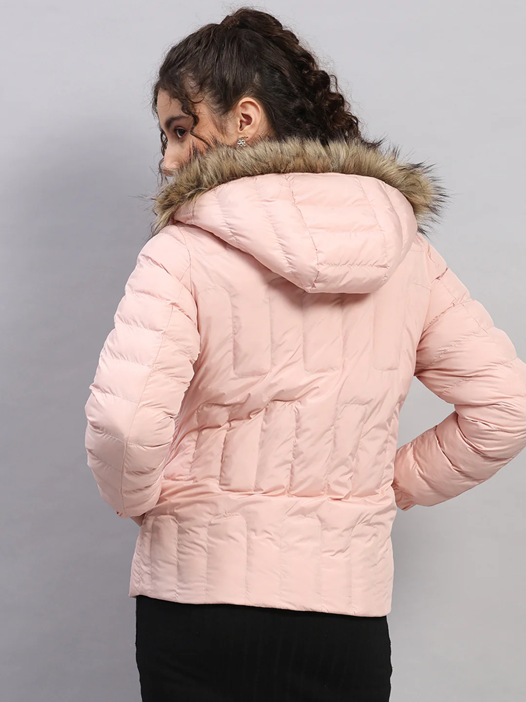 Women Pink Solid Hooded Full Sleeve Jacket - Image 5