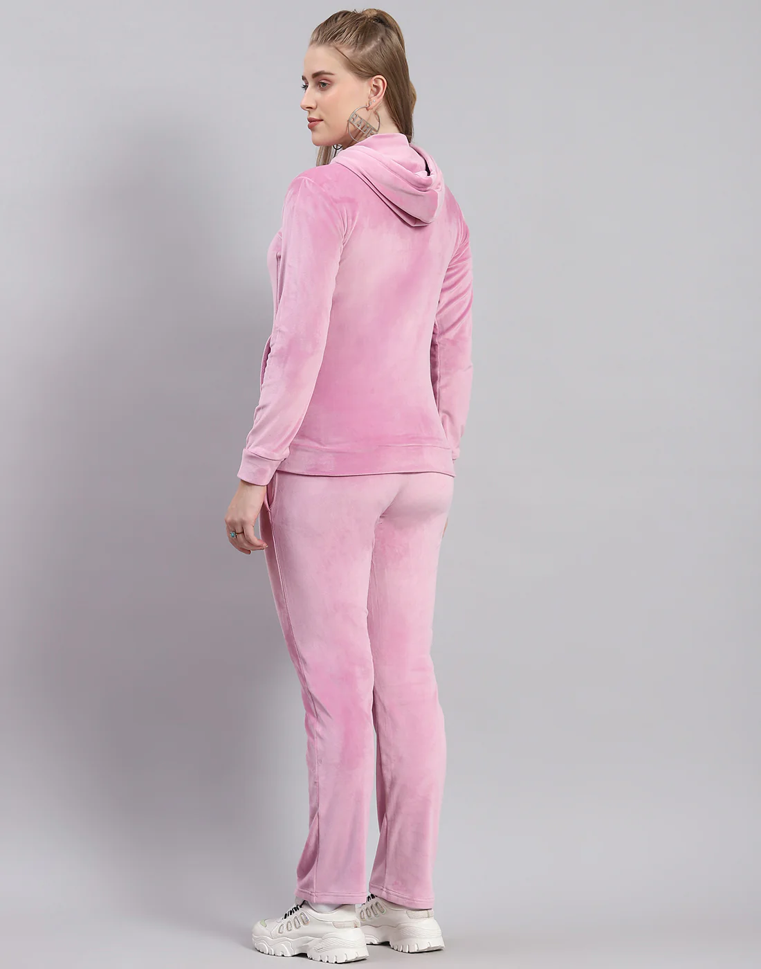 Women Pink Solid Hooded Full Sleeve Tracksuit - Image 5