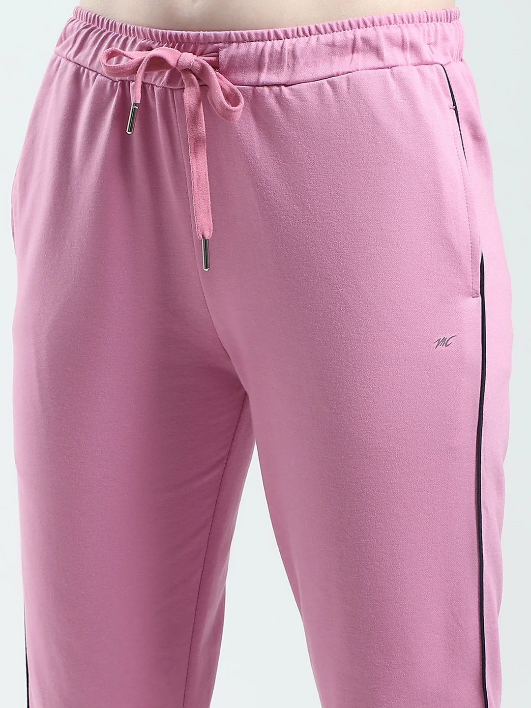Women Pink Solid Regular Fit Capri - Image 6