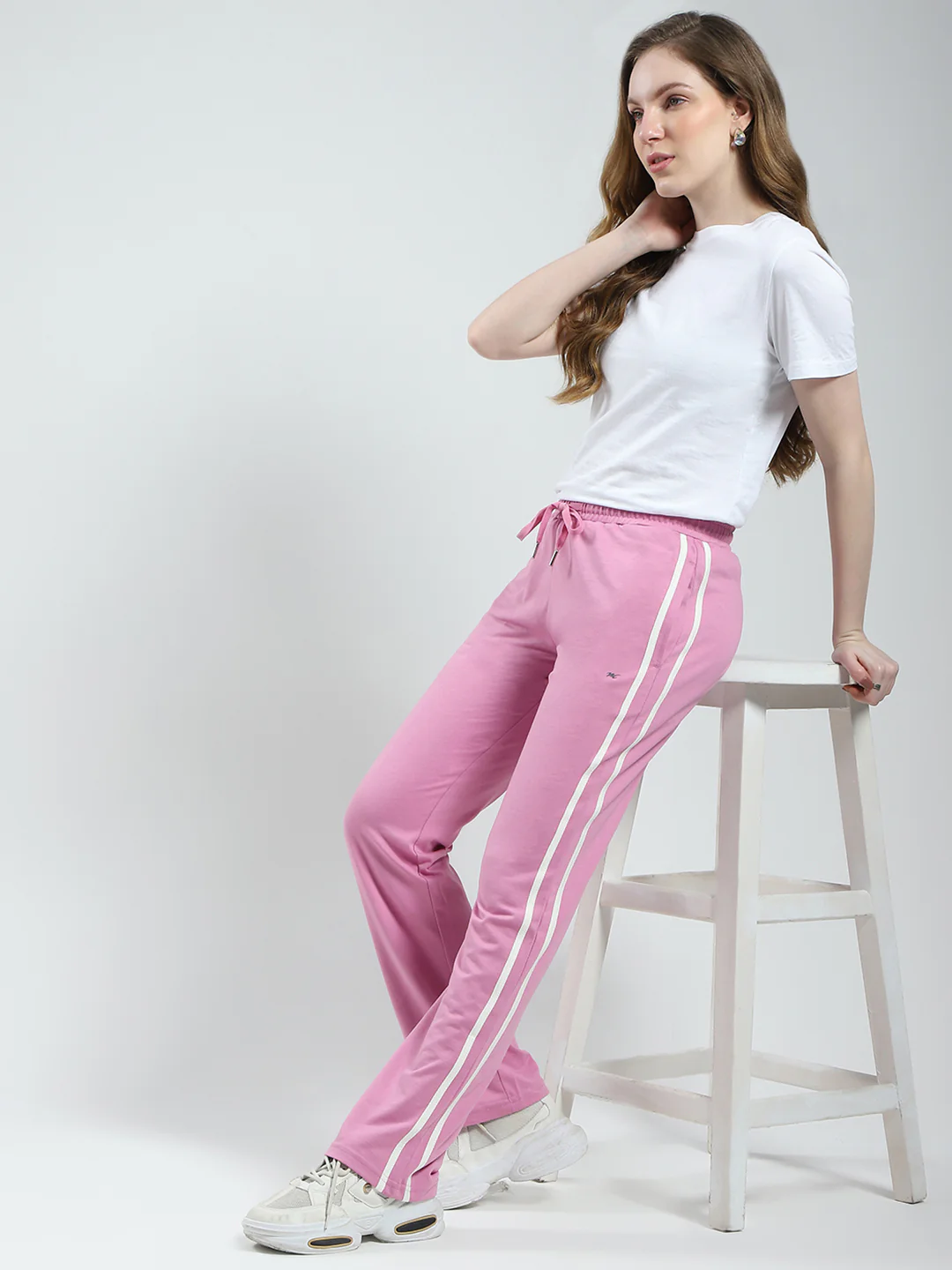 Women Pink Solid Regular Fit Lower - Image 2