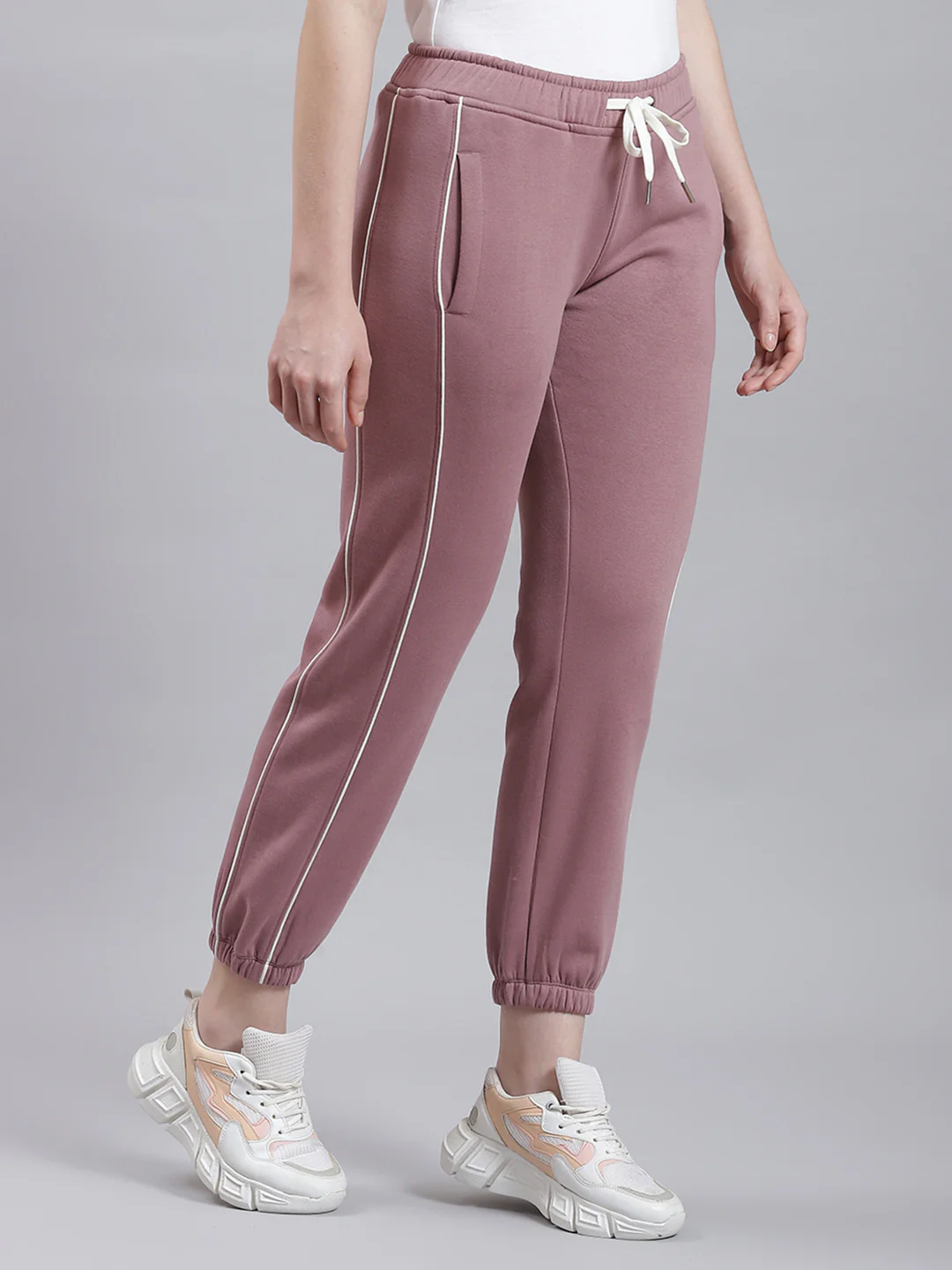 Women Pink Solid Regular Fit Winter Lowers - Image 4