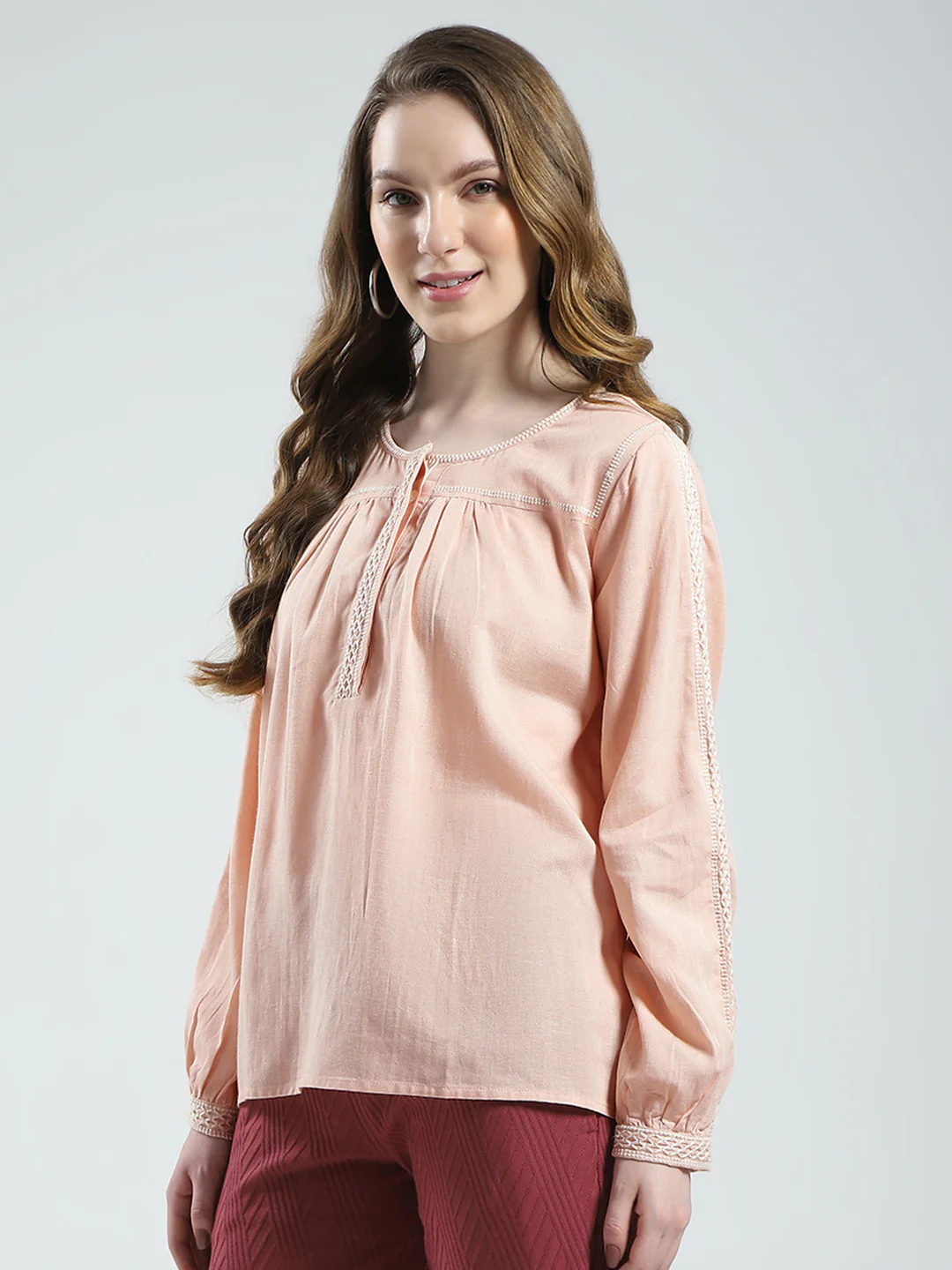 Women Pink Solid Round Neck Full Sleeve Top - Image 3