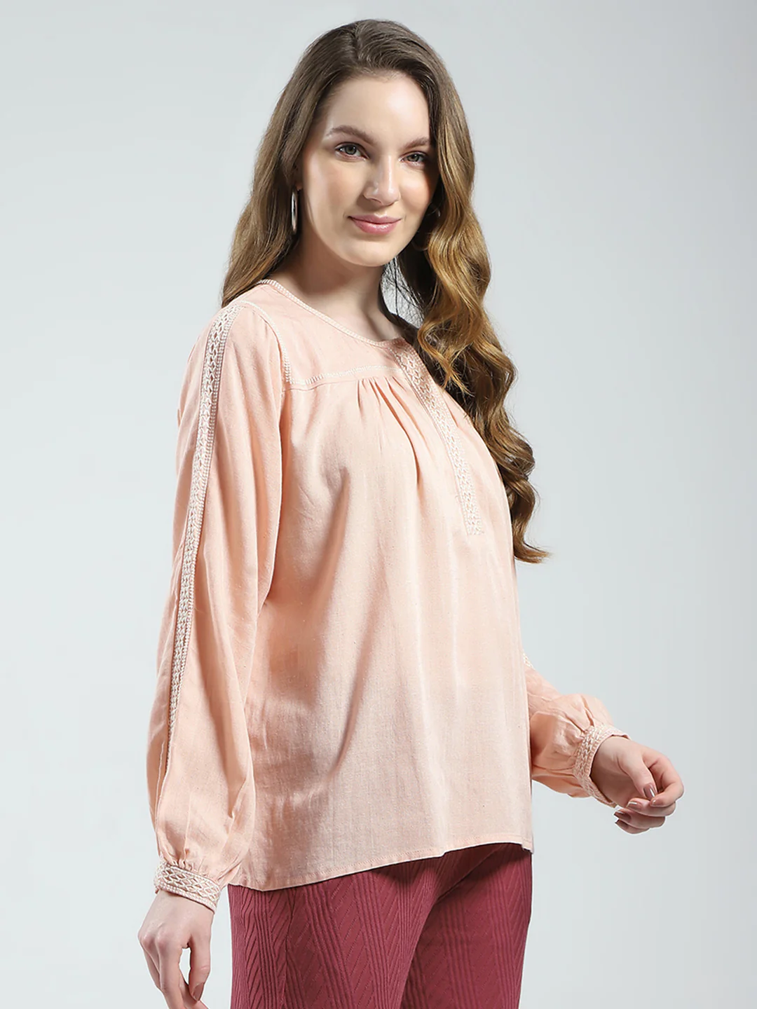 Women Pink Solid Round Neck Full Sleeve Top - Image 4
